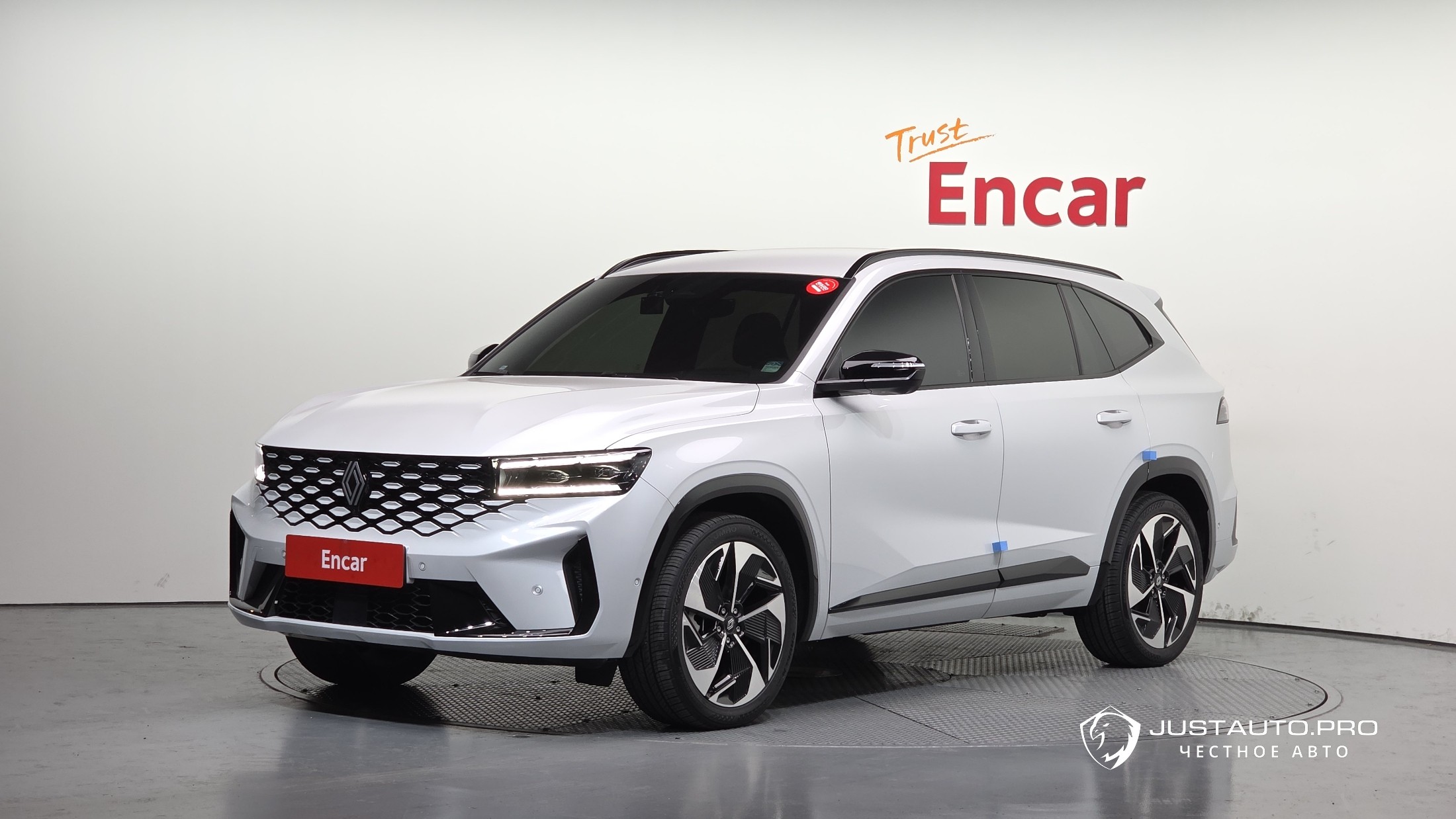 Автомобиль Renault-KoreaSamsung Grand Koleos