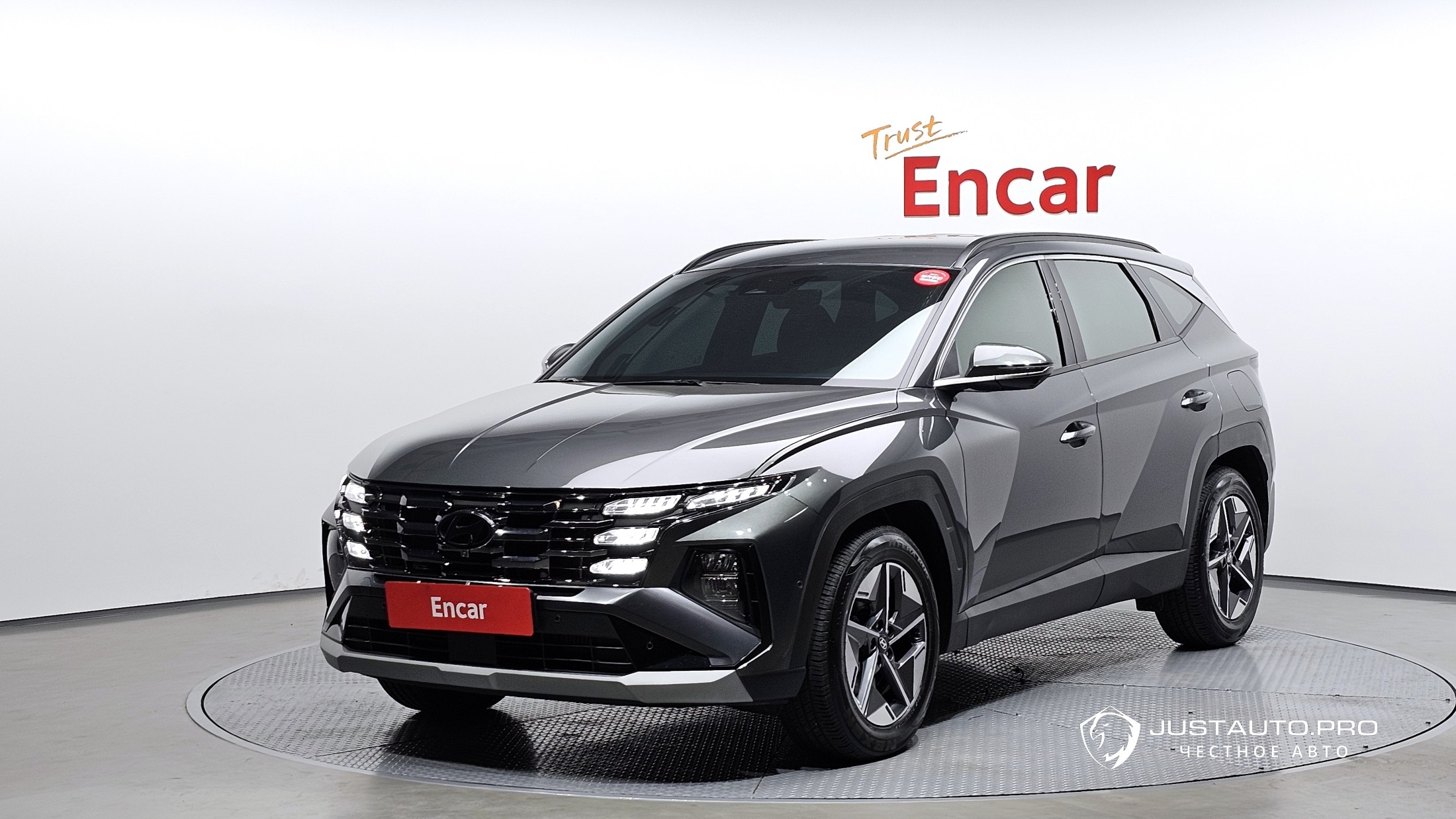 Автомобиль Hyundai Tucson