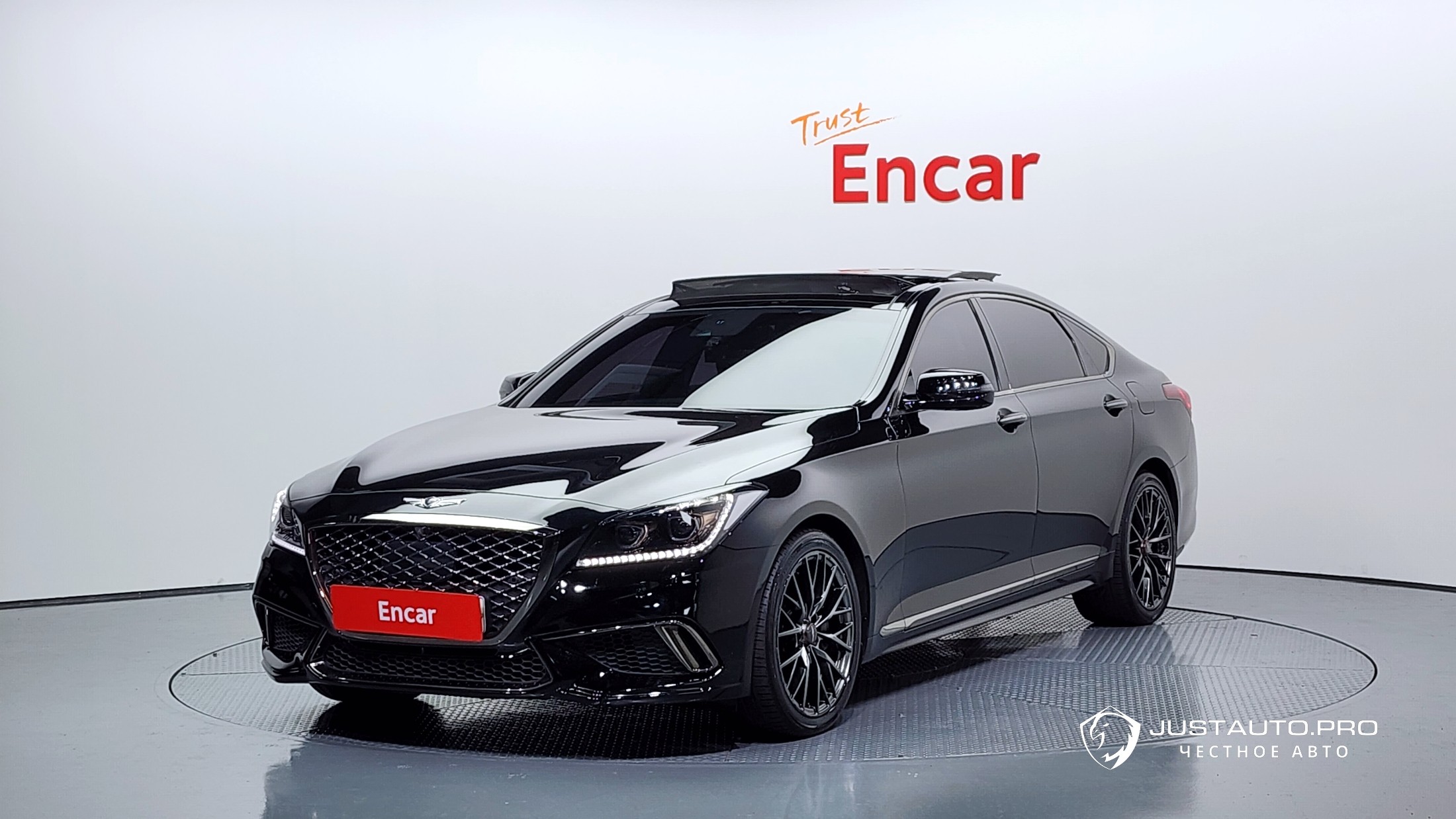 Автомобиль Genesis G80