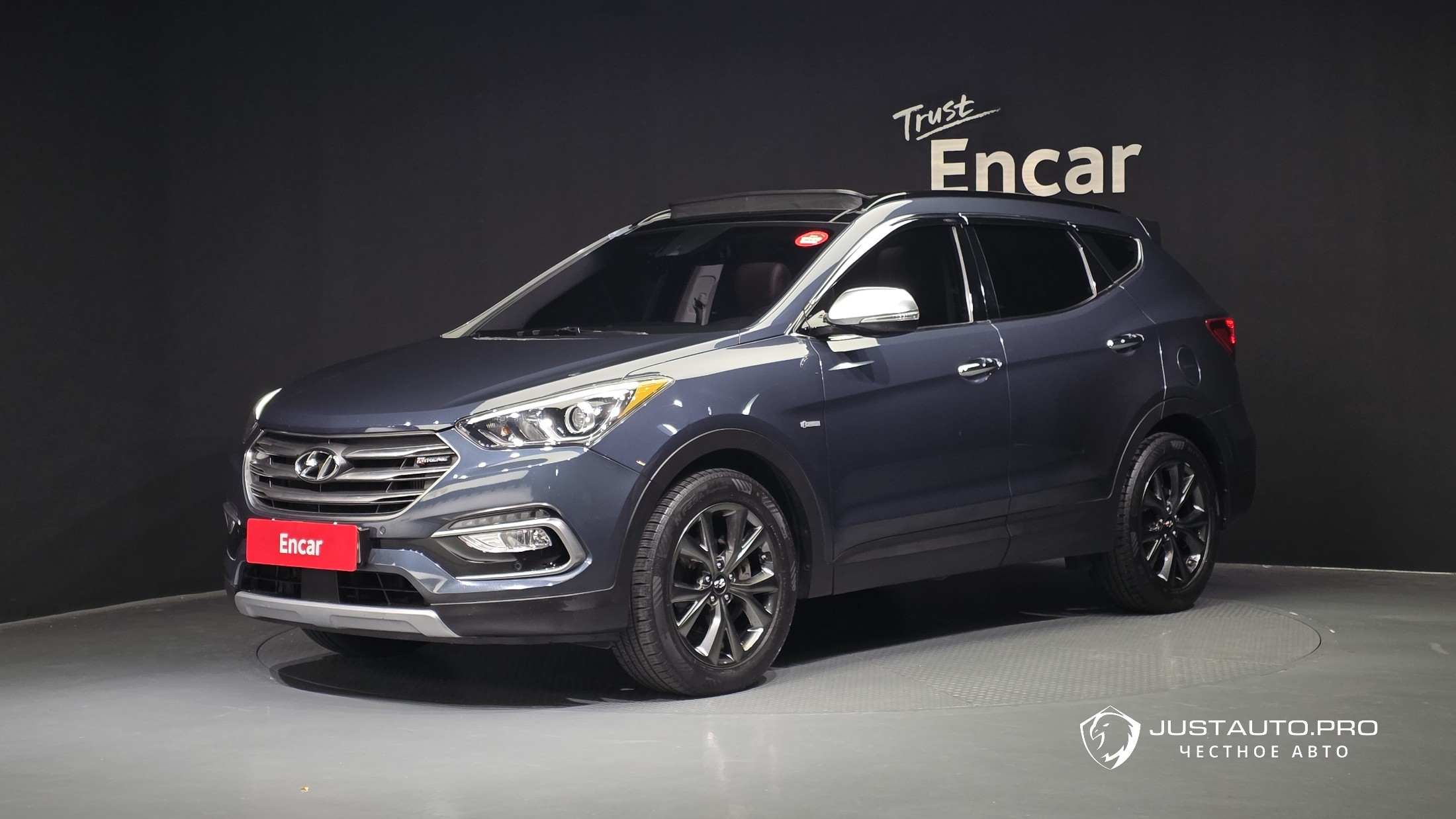 Автомобиль Hyundai Santafe