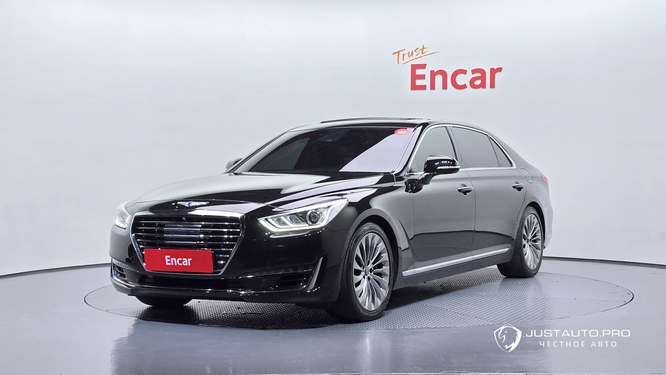 Автомобиль Genesis EQ900