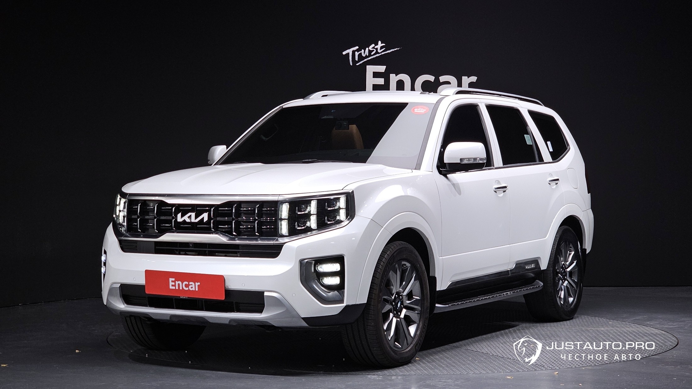 Автомобиль Kia Mohave