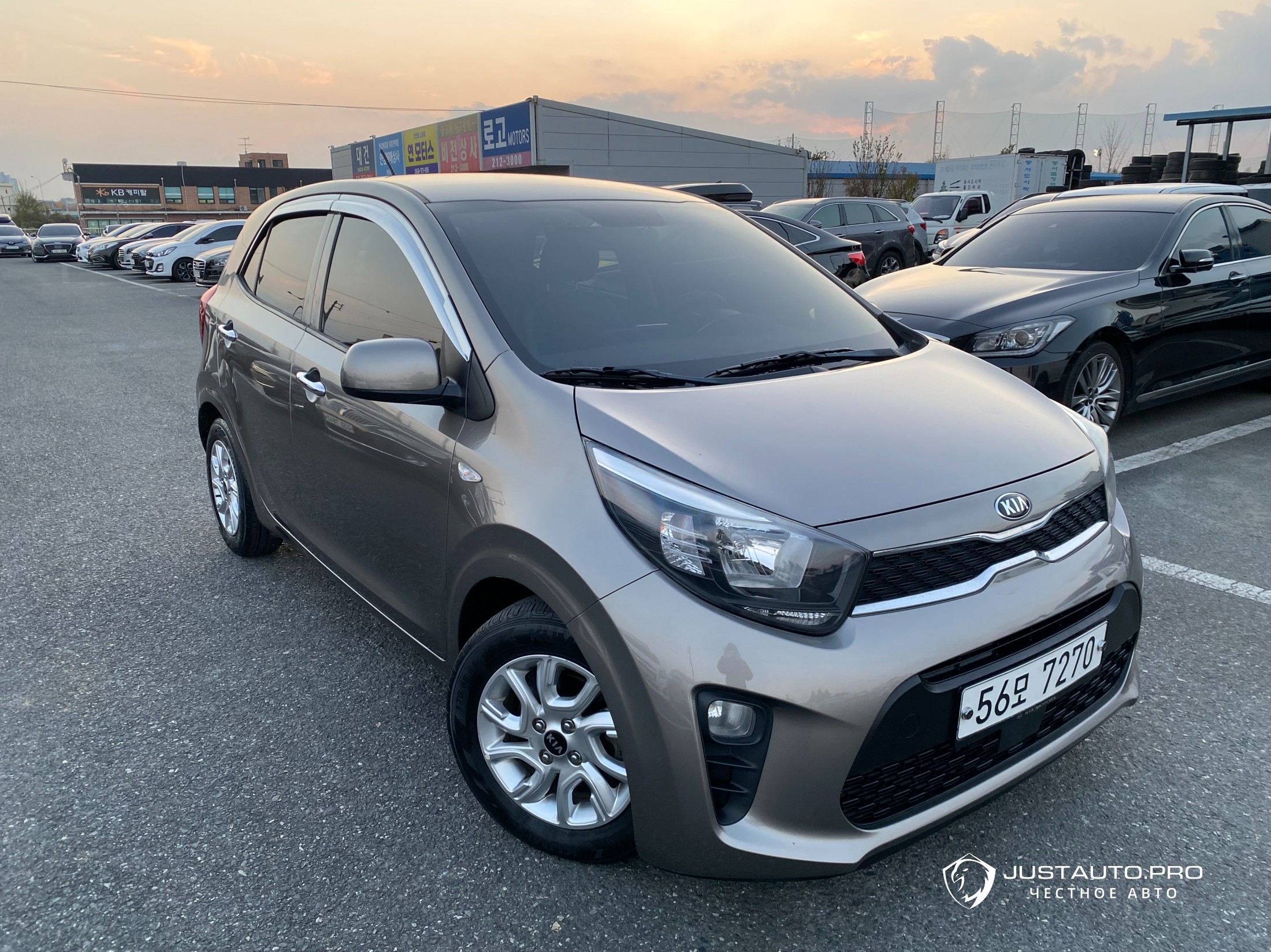 Автомобиль Kia morning