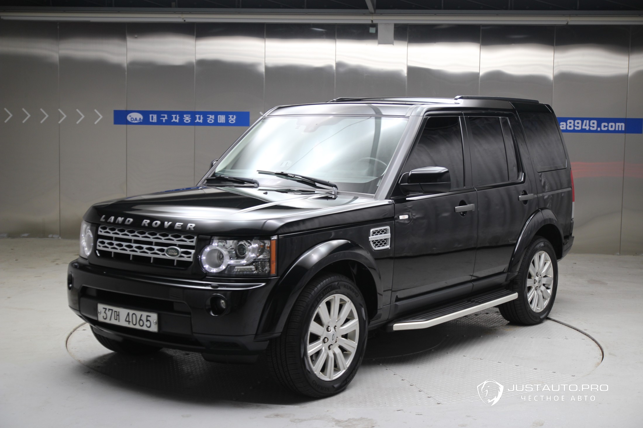 Автомобиль Land Rover Discovery