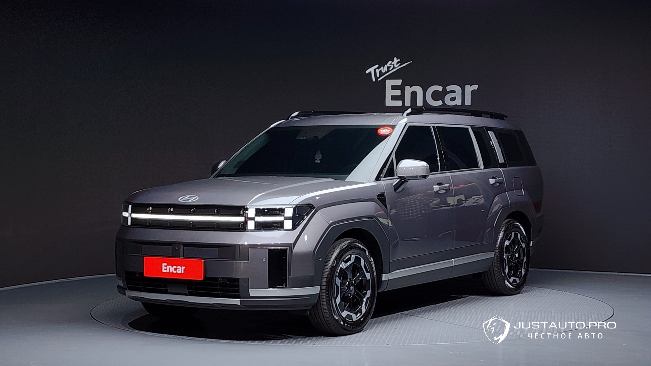 Автомобиль Hyundai Santafe