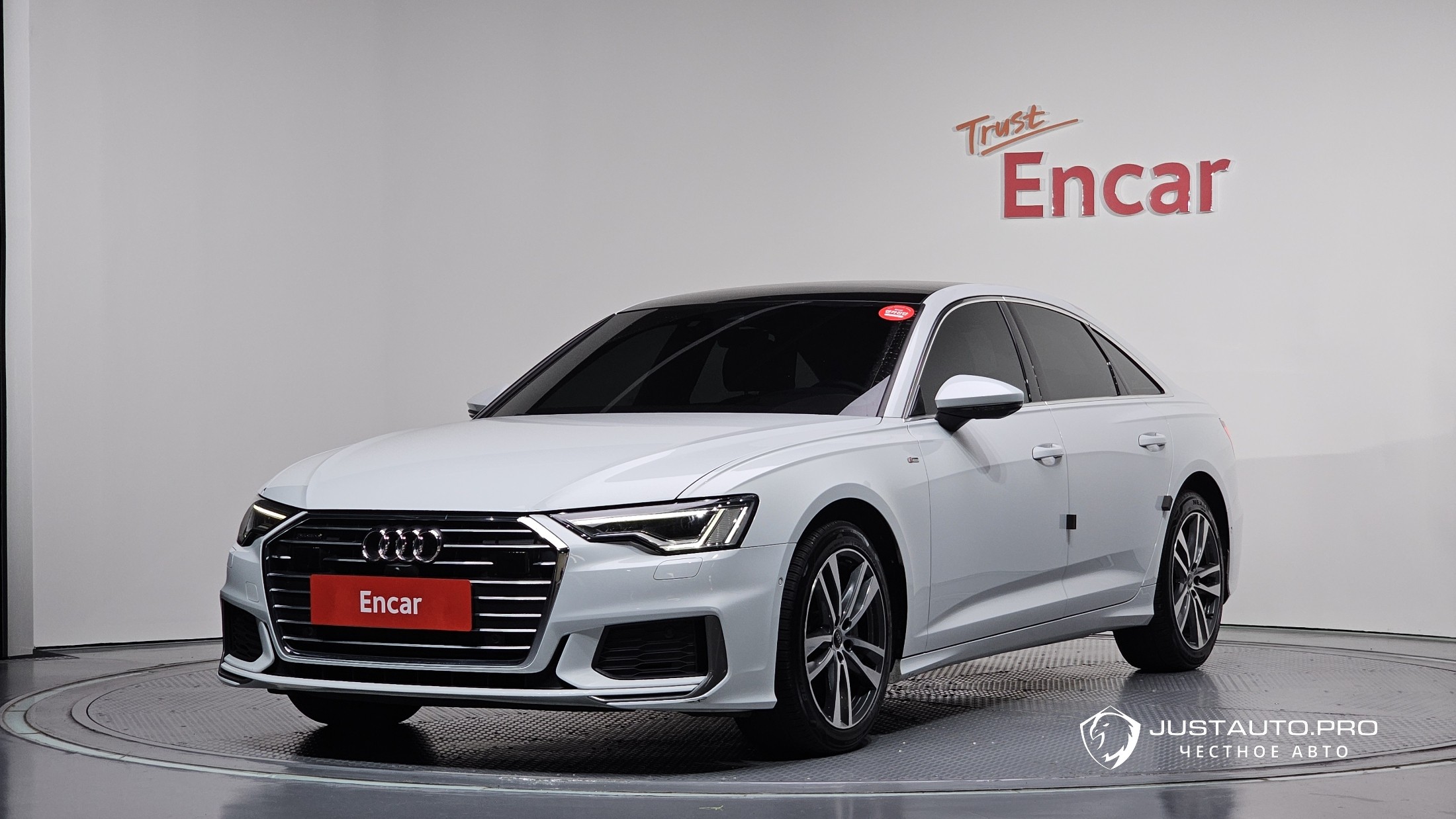 Автомобиль Audi A6
