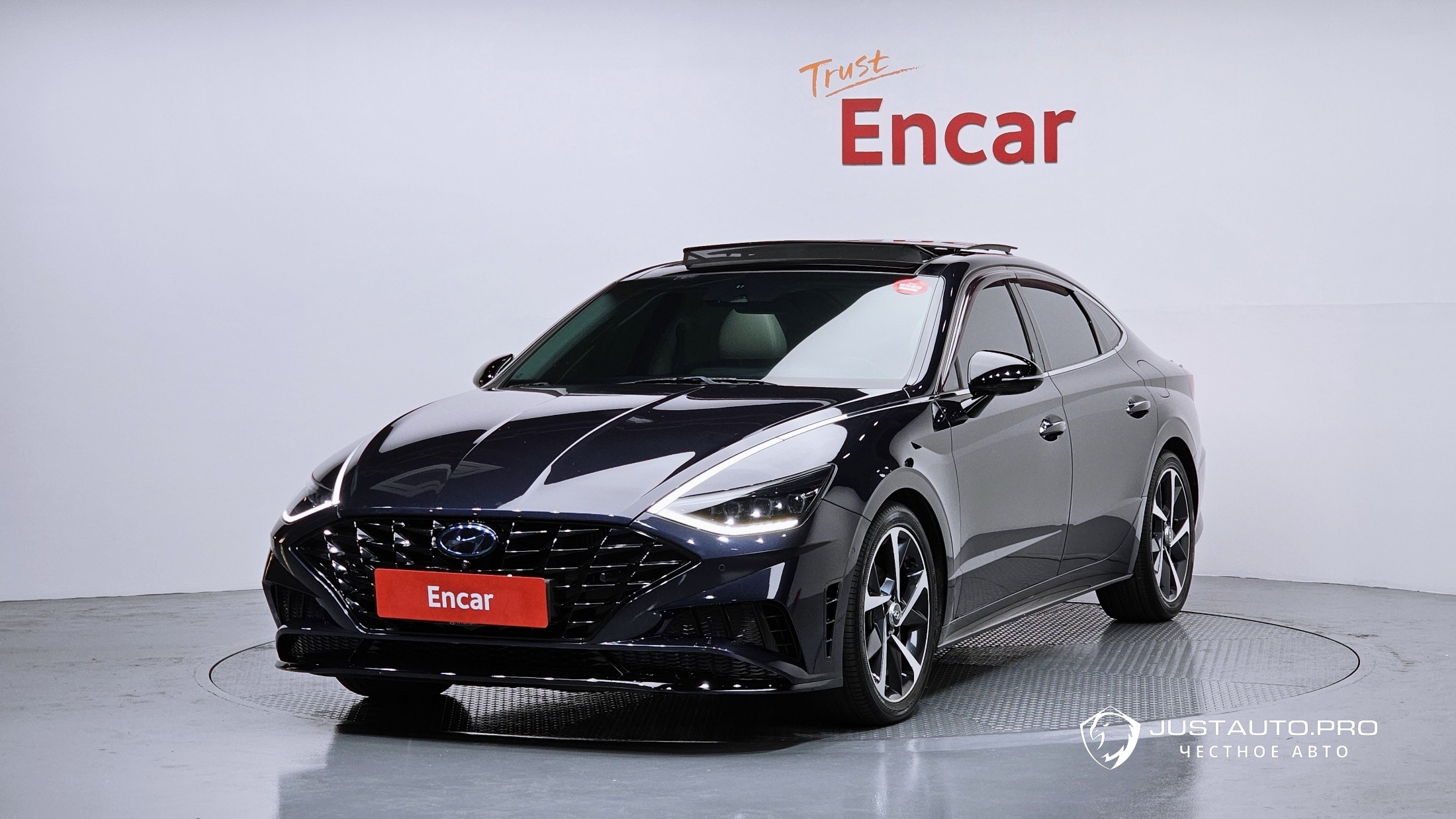 Автомобиль Hyundai Sonata