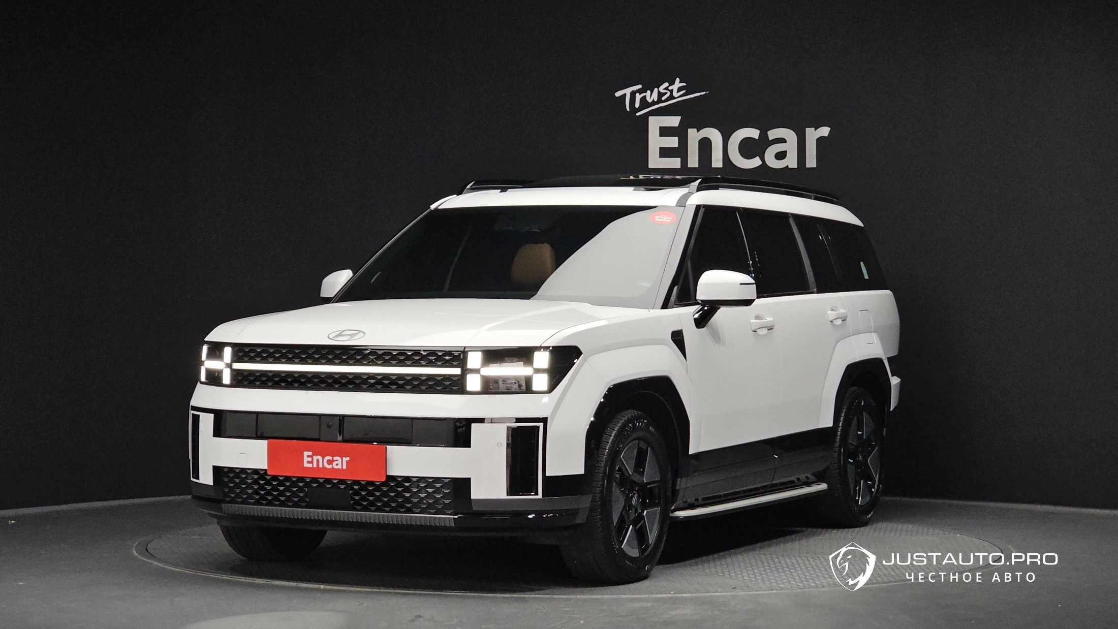 Автомобиль Hyundai Santafe