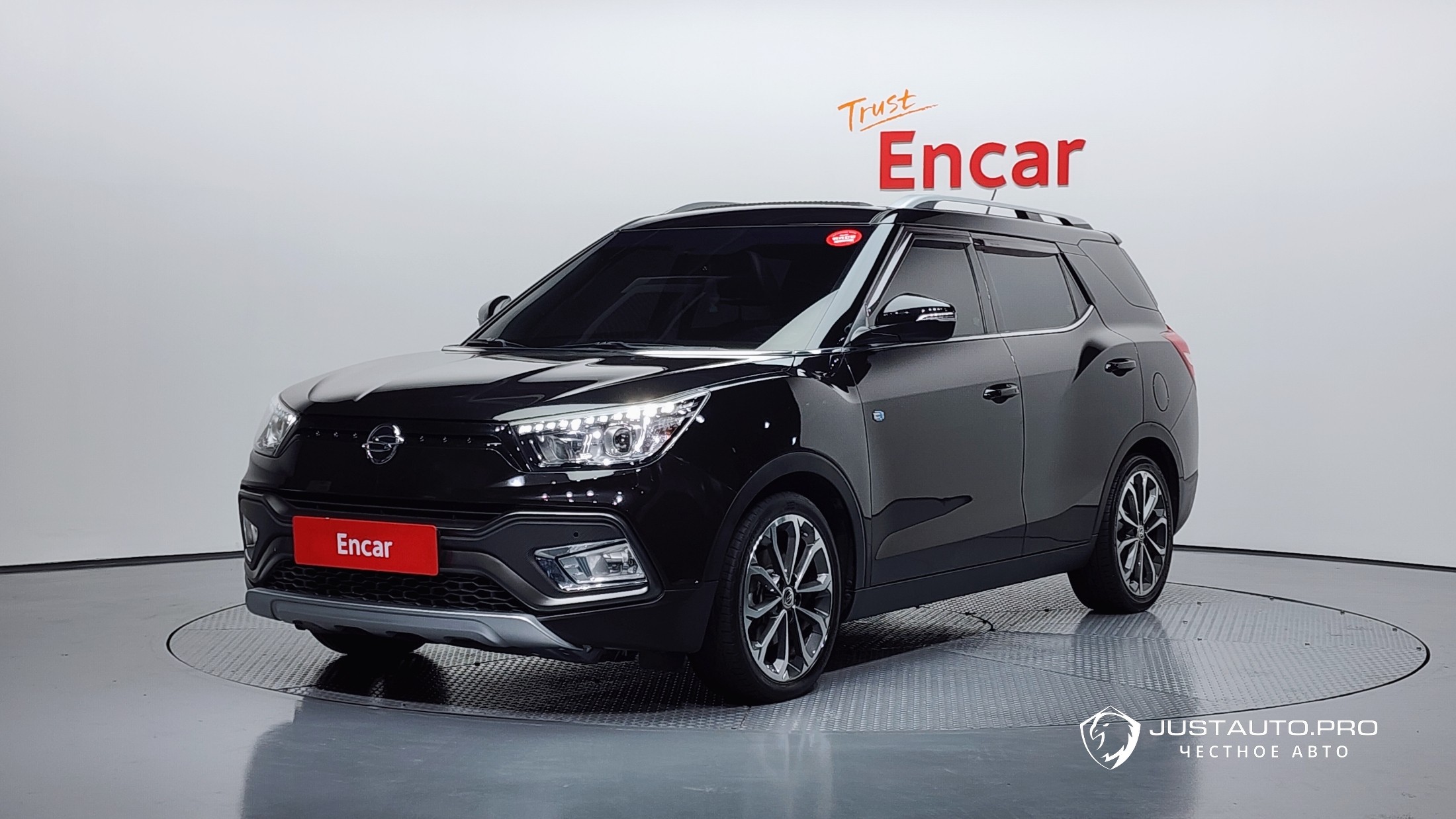 Автомобиль KG_Mobility_Ssangyong TIBOLI