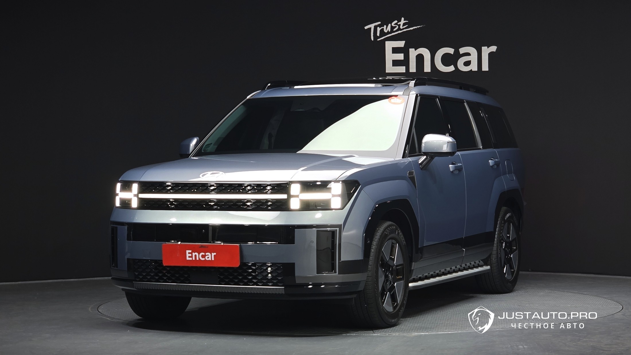 Автомобиль Hyundai Santafe