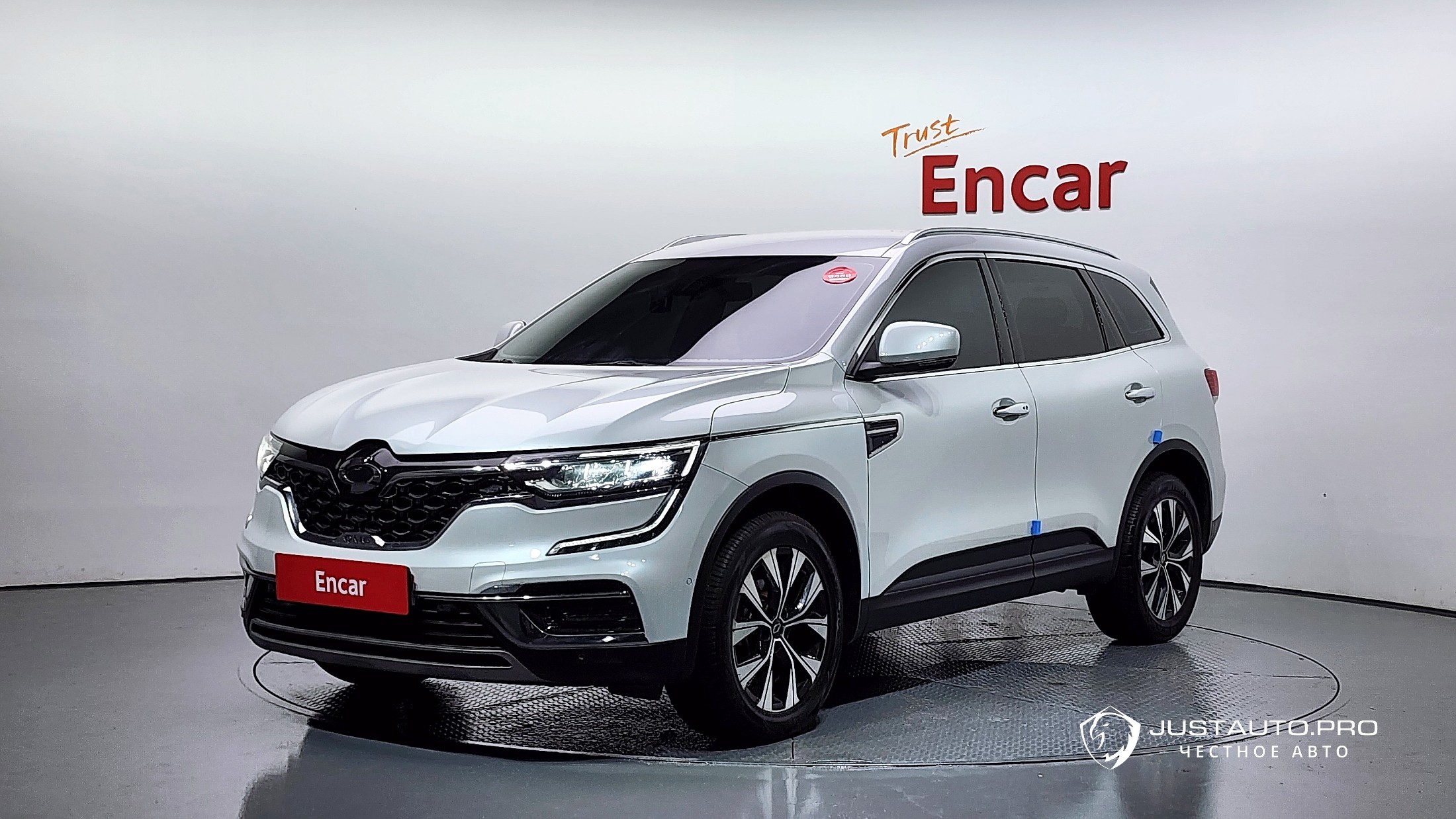 Автомобиль Renault-KoreaSamsung QM6