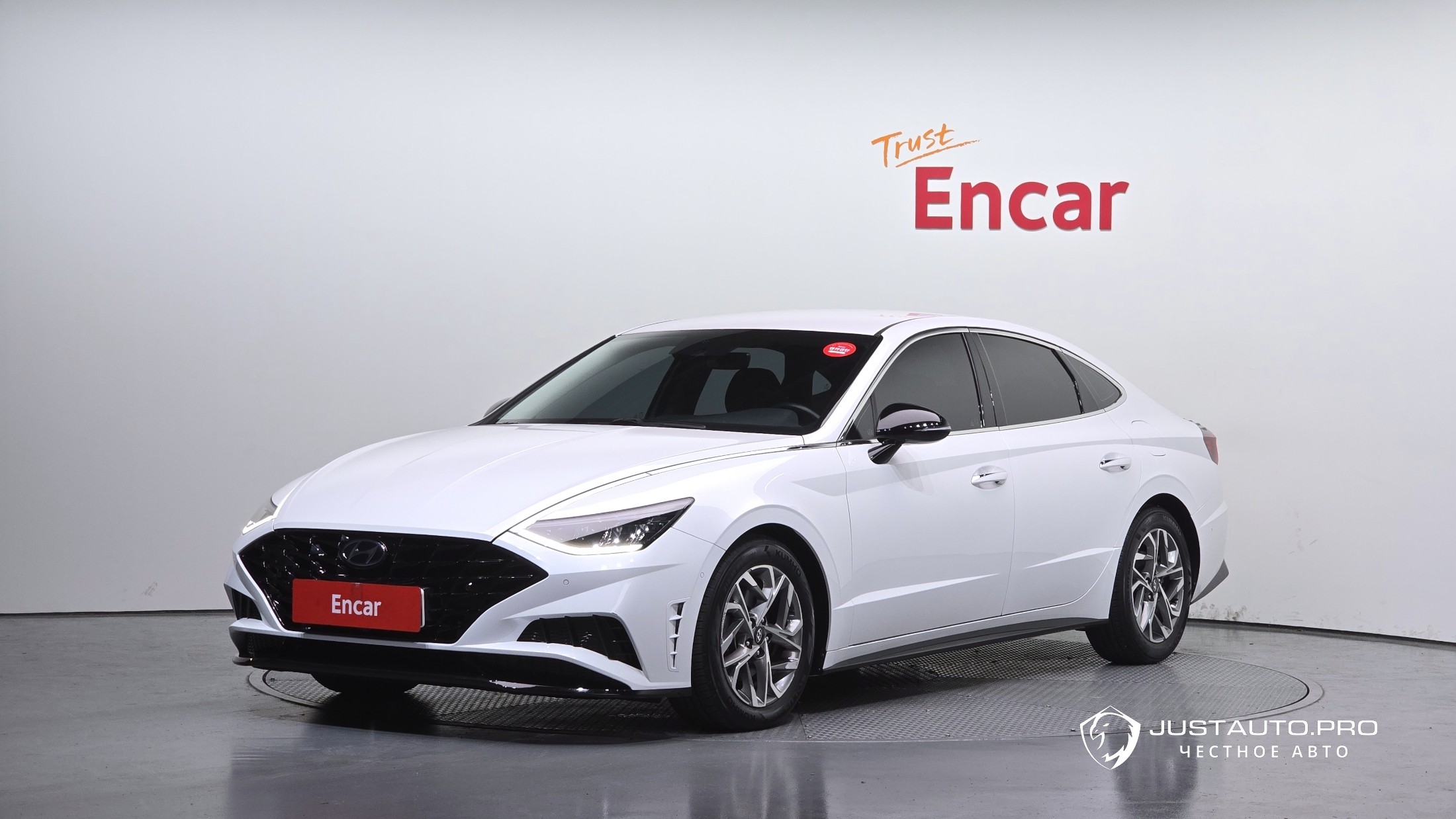 Автомобиль Hyundai Sonata