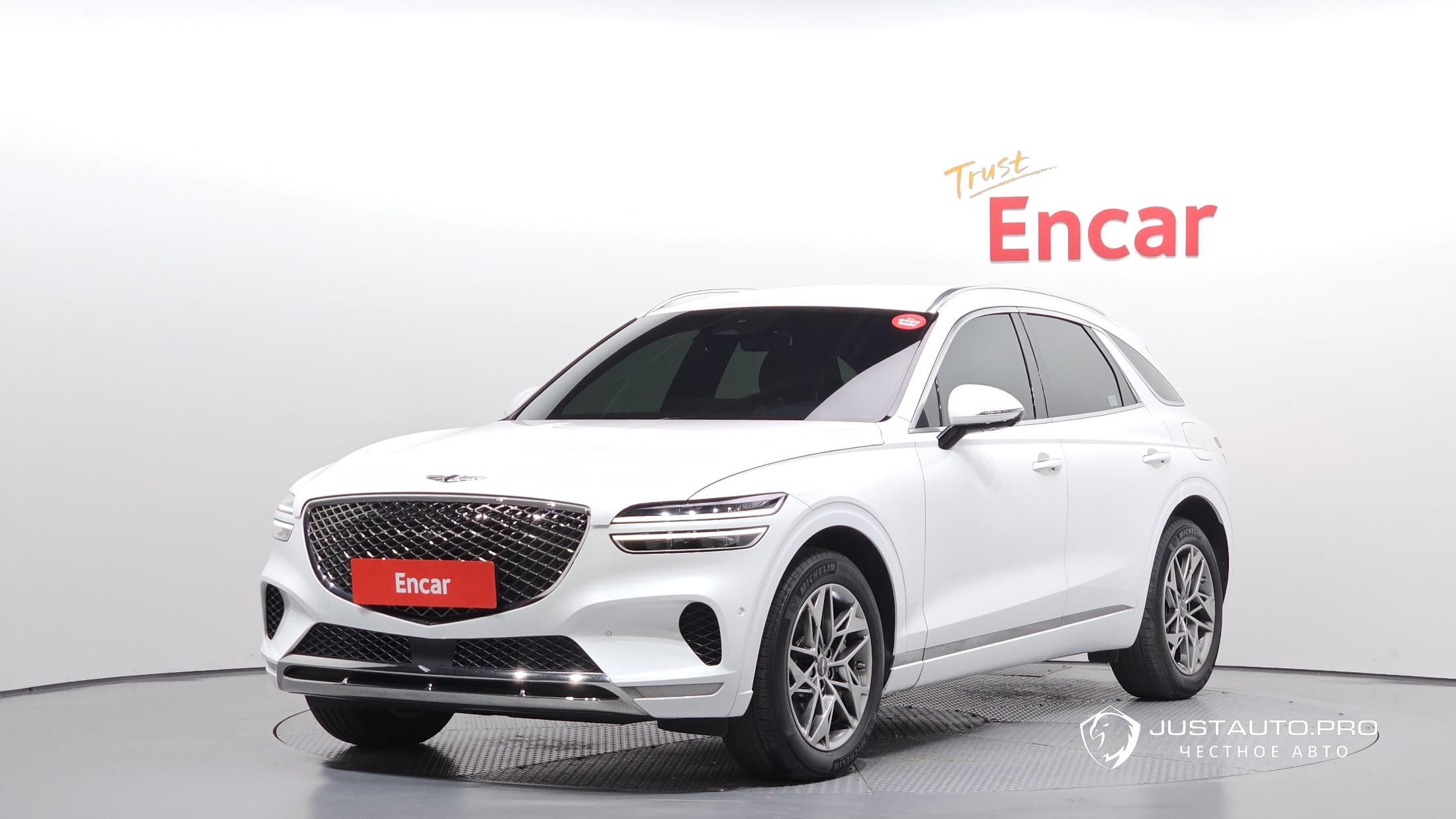 Автомобиль Genesis GV70