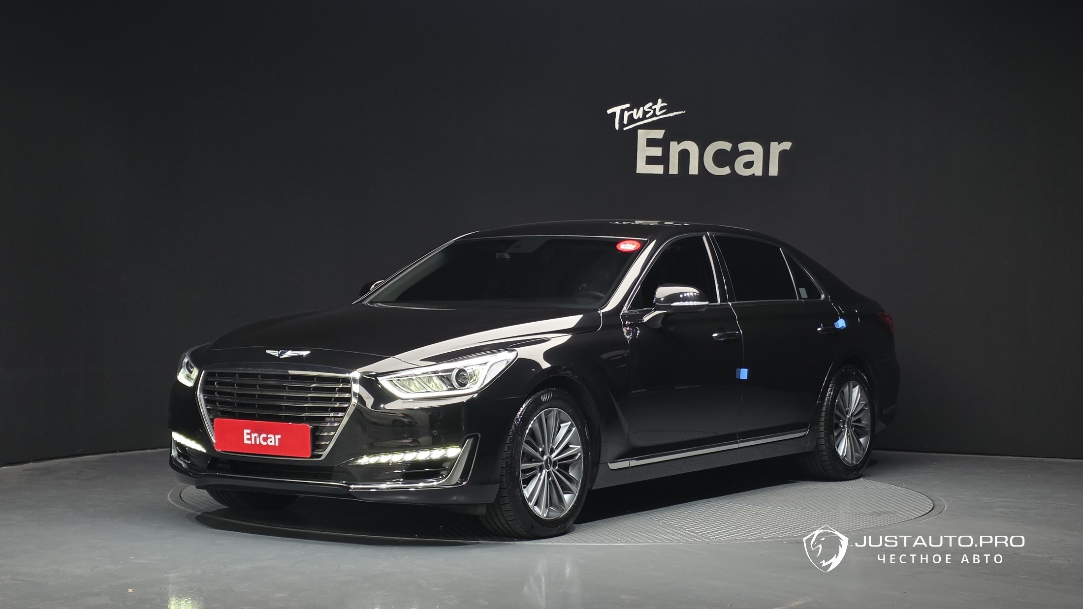 Автомобиль Genesis EQ900