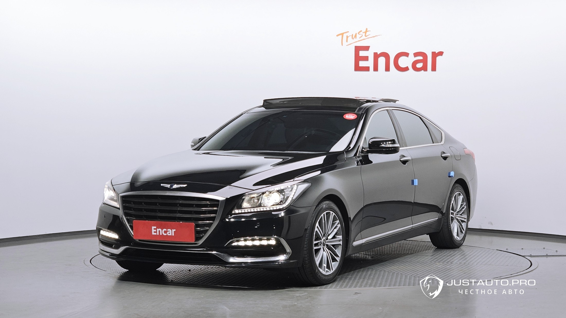 Автомобиль Genesis G80