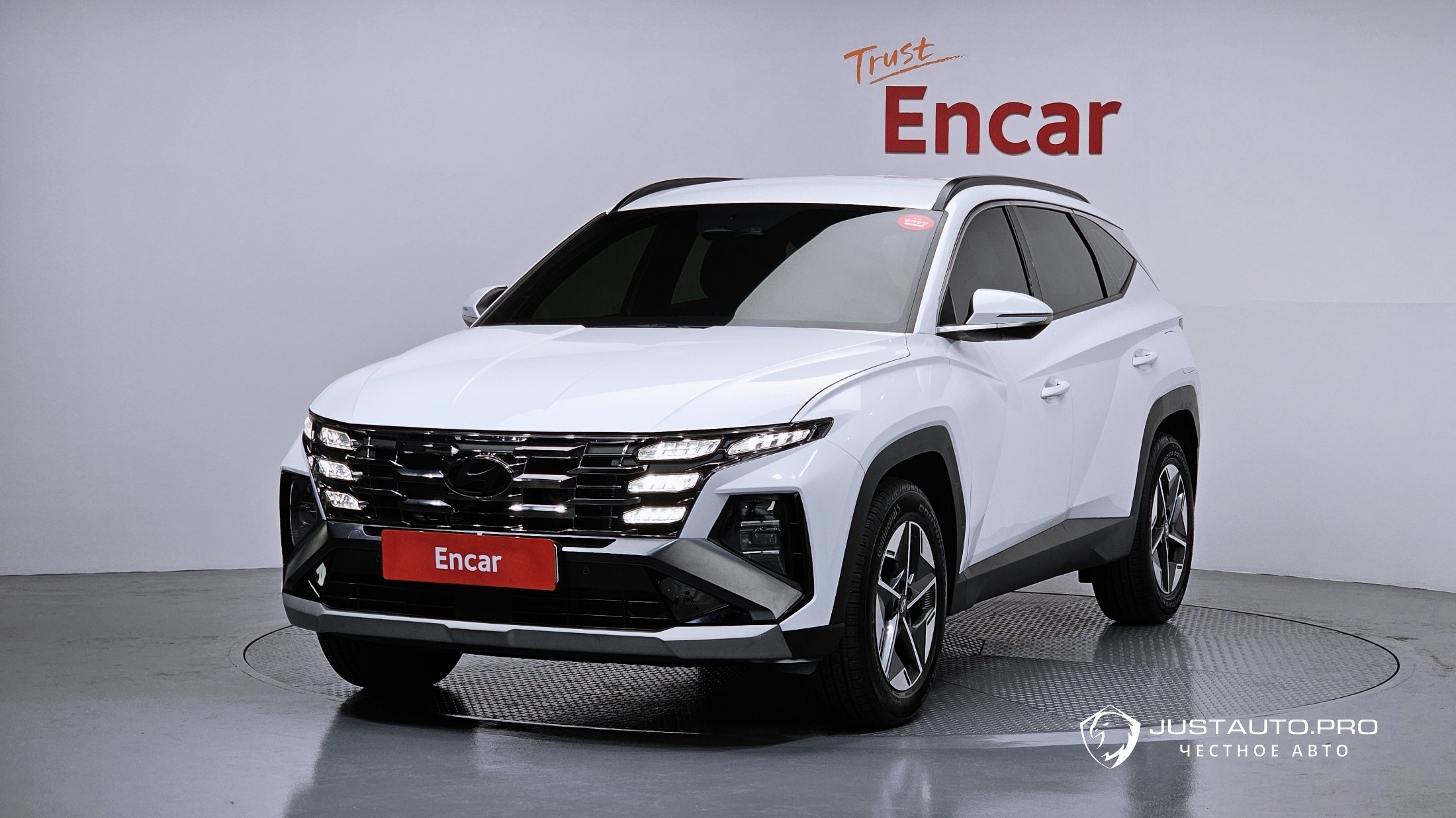 Автомобиль Hyundai Tucson