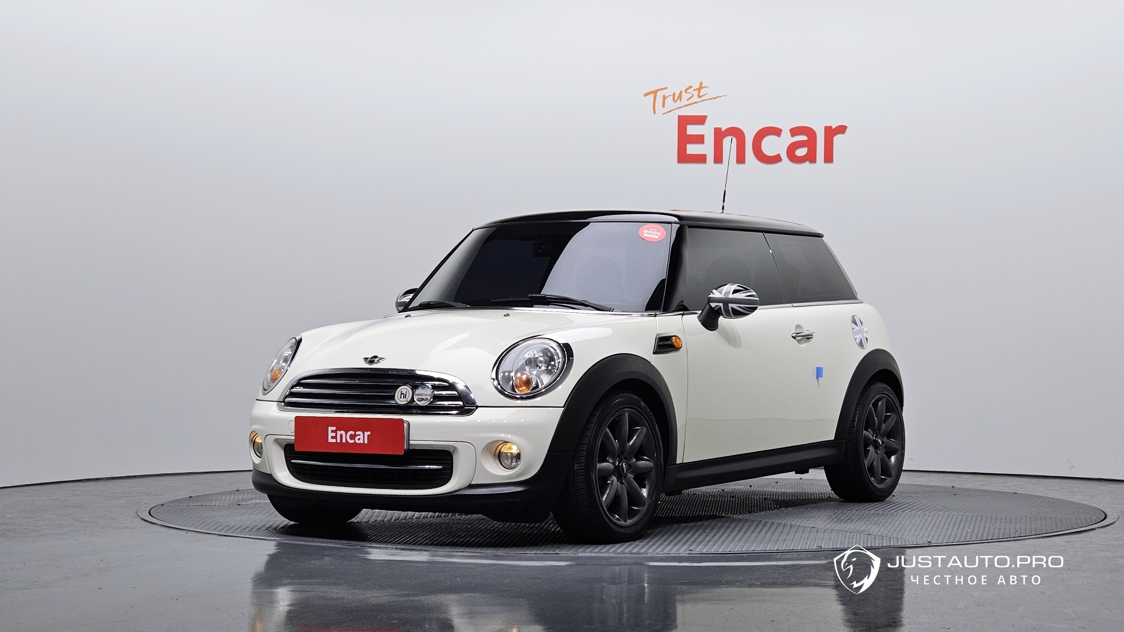 Автомобиль Mini Cooper