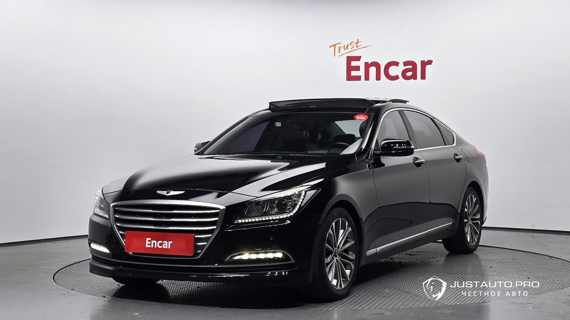 Автомобиль Hyundai Genesis