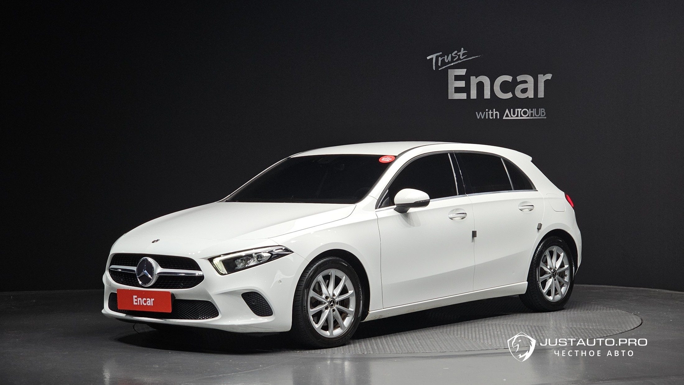 Автомобиль Mercedes-Benz A-Class