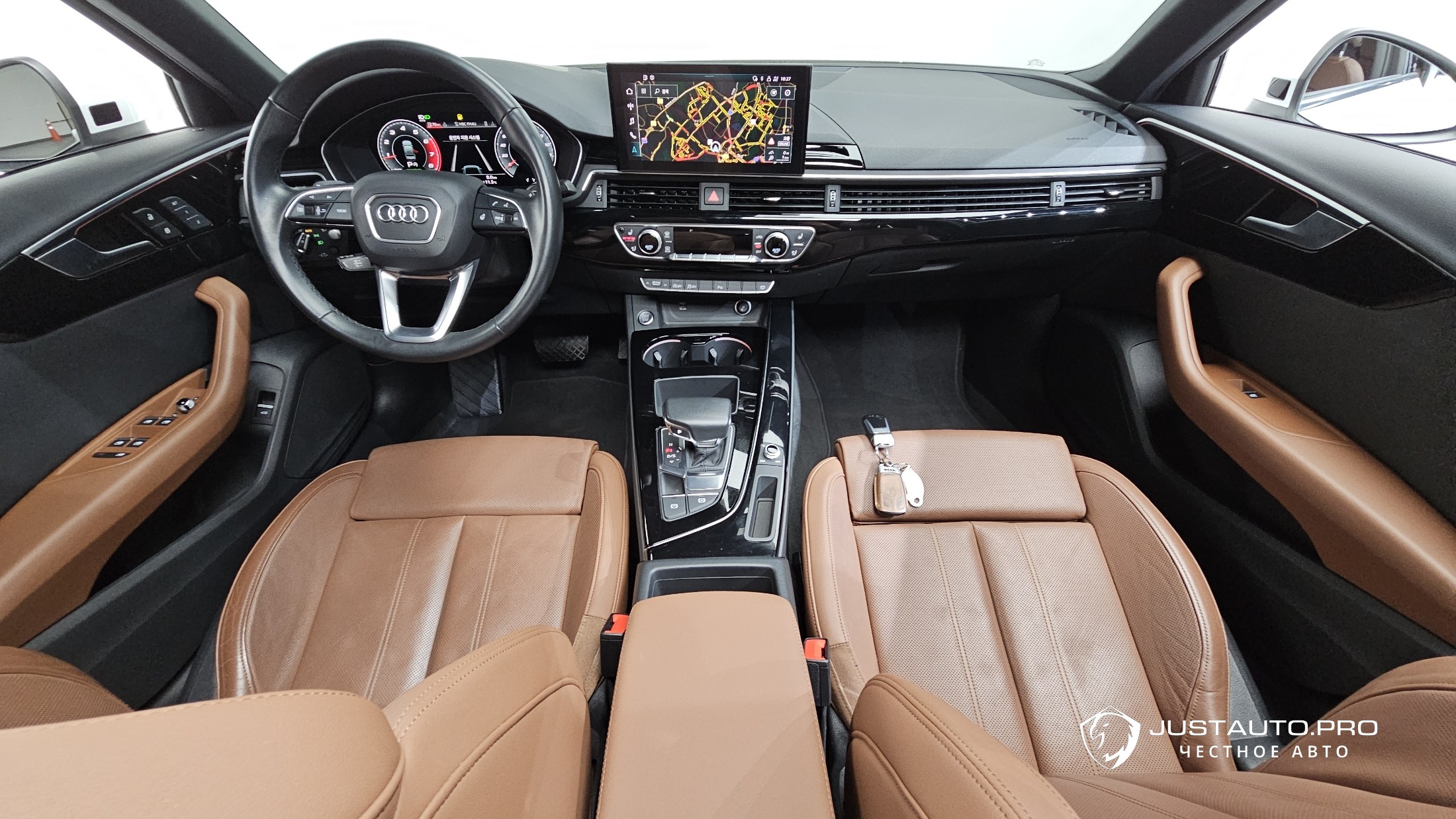 Автомобиль Audi A4