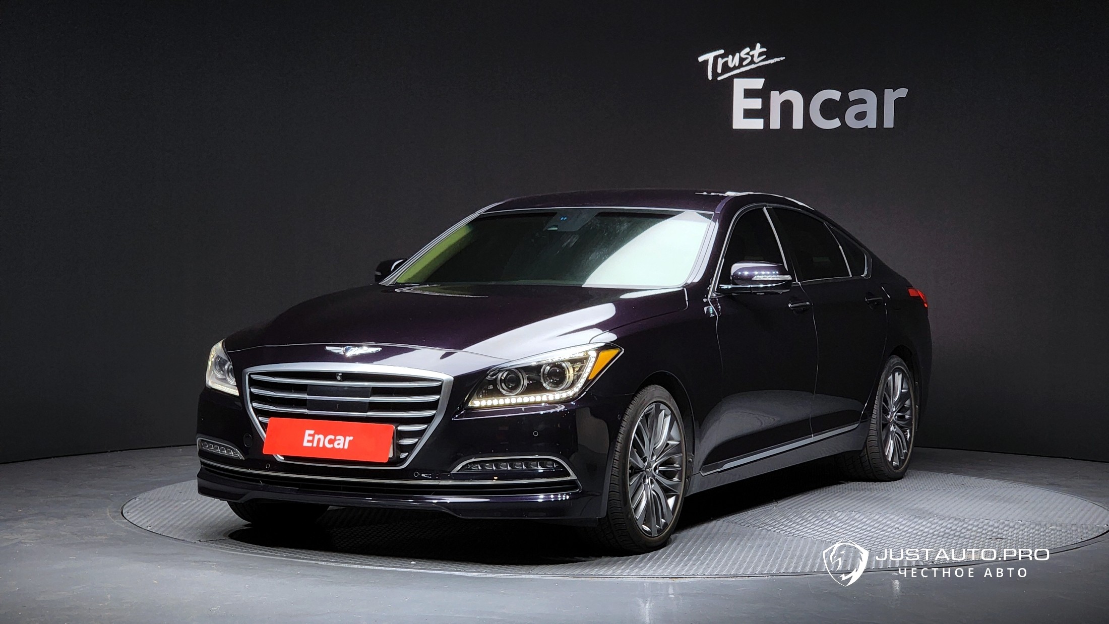 Автомобиль Hyundai Genesis