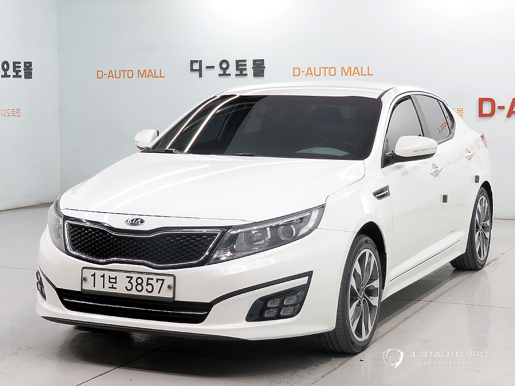 Автомобиль Kia K5