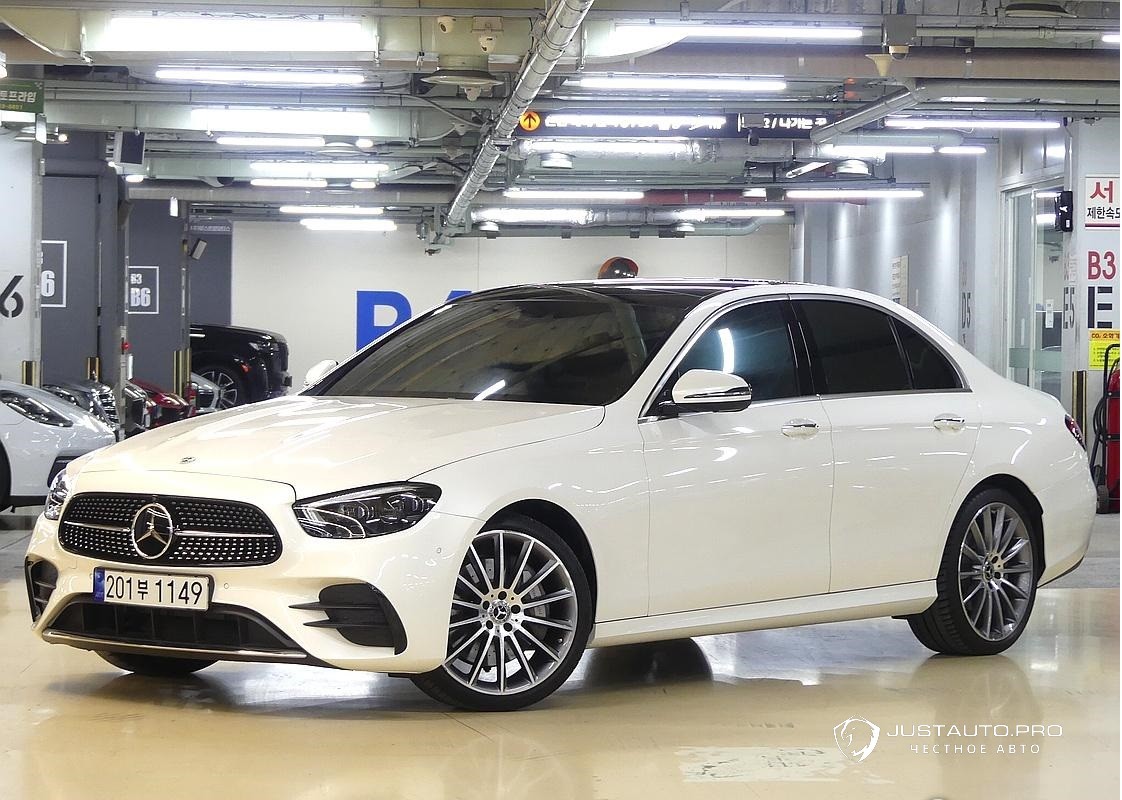 Автомобиль Mercedes-Benz E-Class