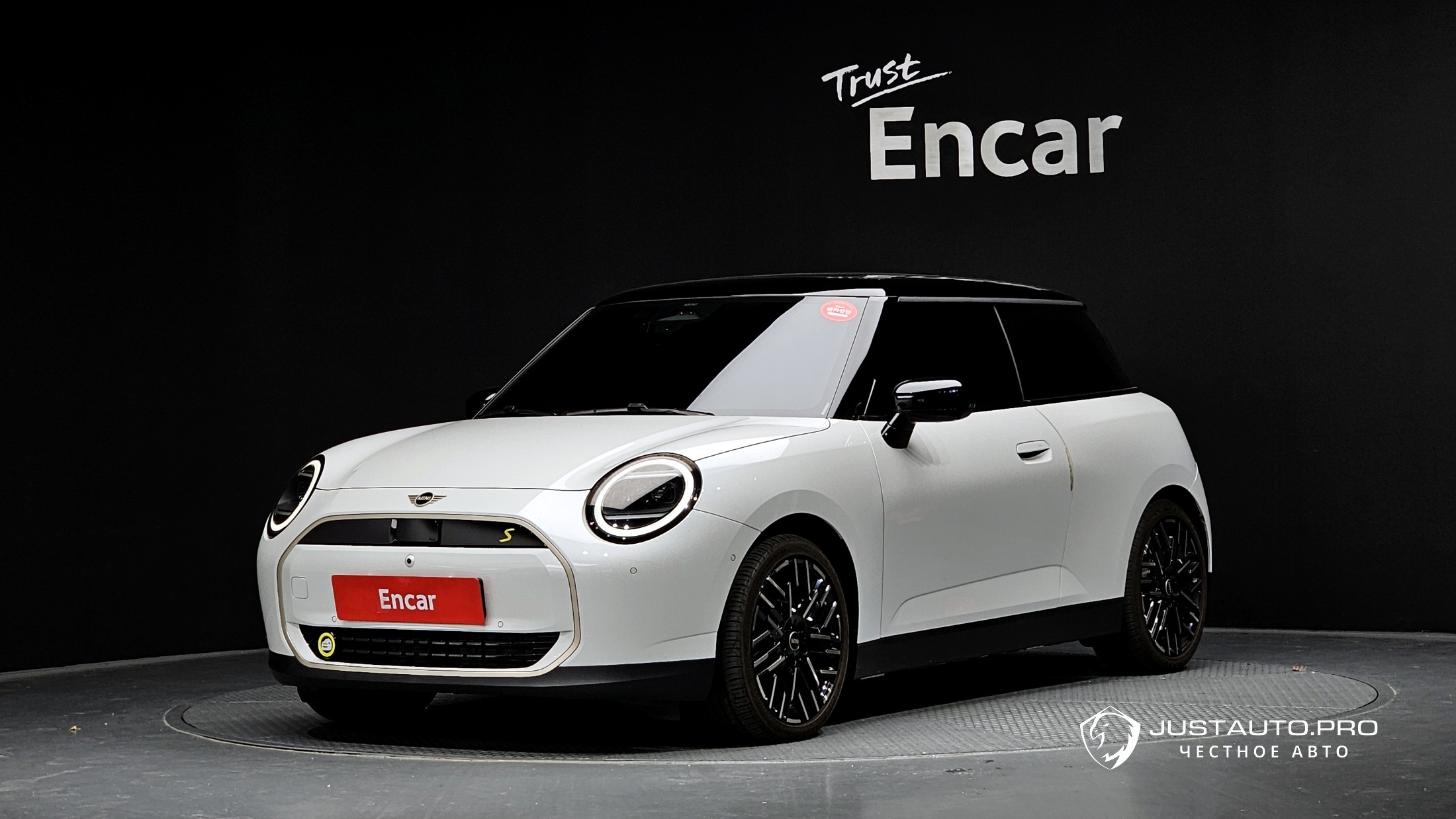 Автомобиль Mini Cooper