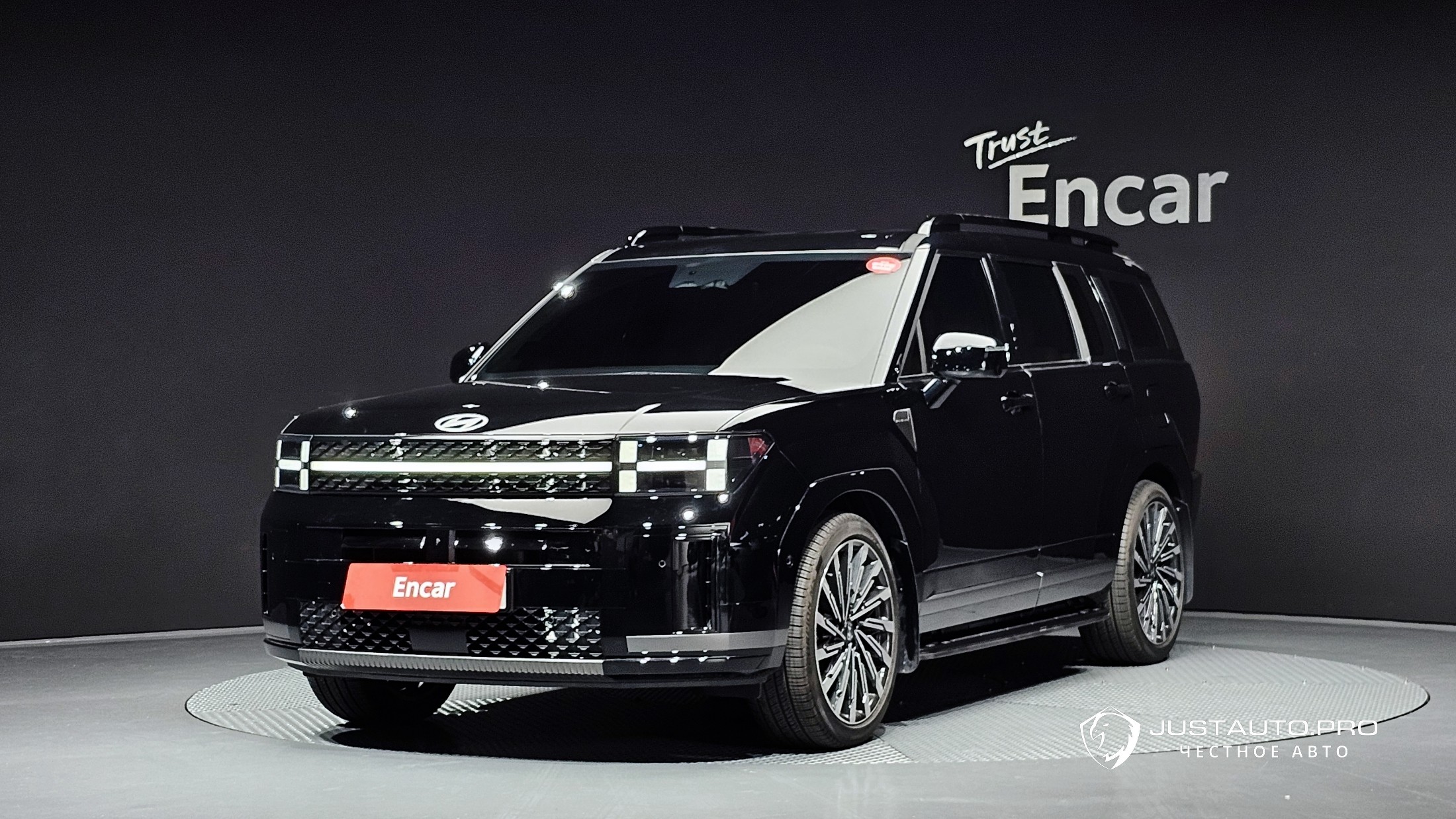 Автомобиль Hyundai Santafe