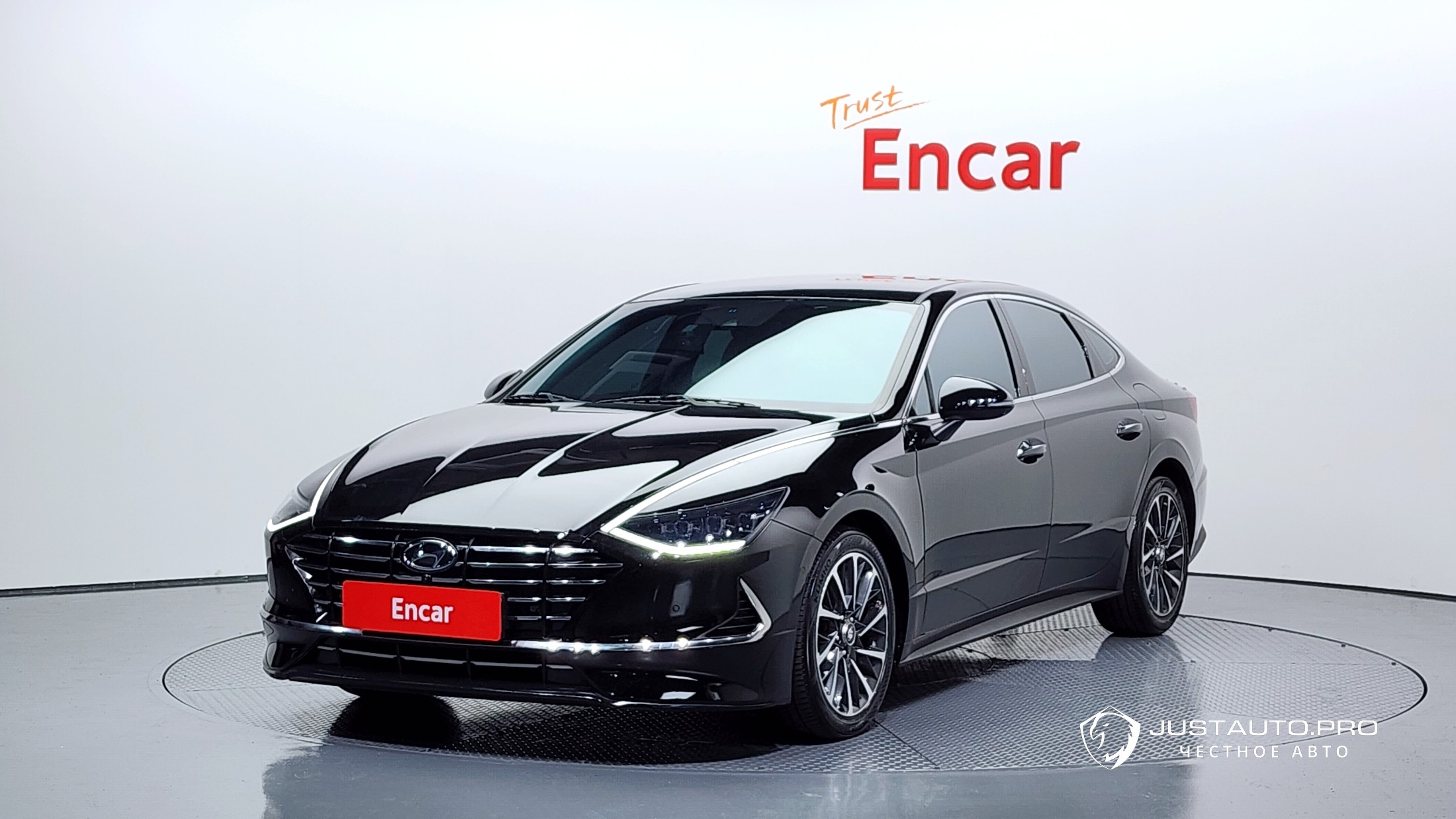 Автомобиль Hyundai Sonata