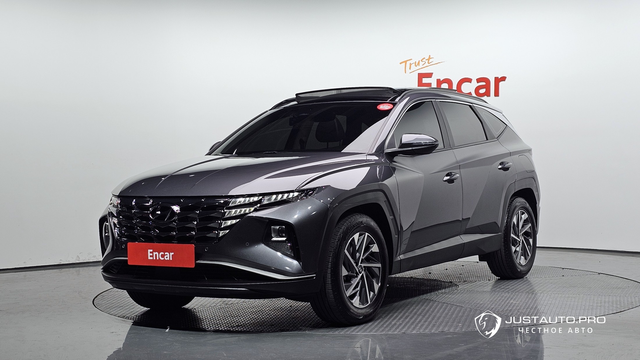 Автомобиль Hyundai Tucson