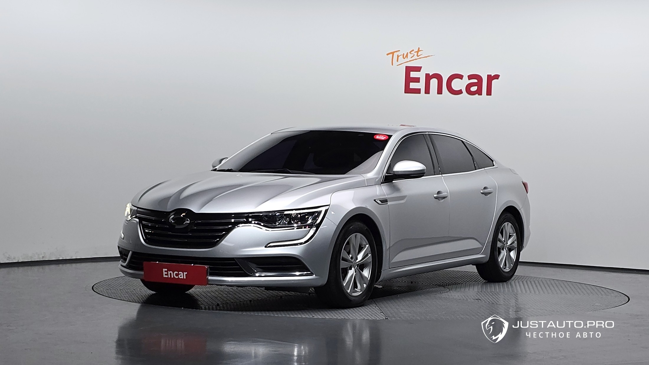 Автомобиль Renault-KoreaSamsung SM6