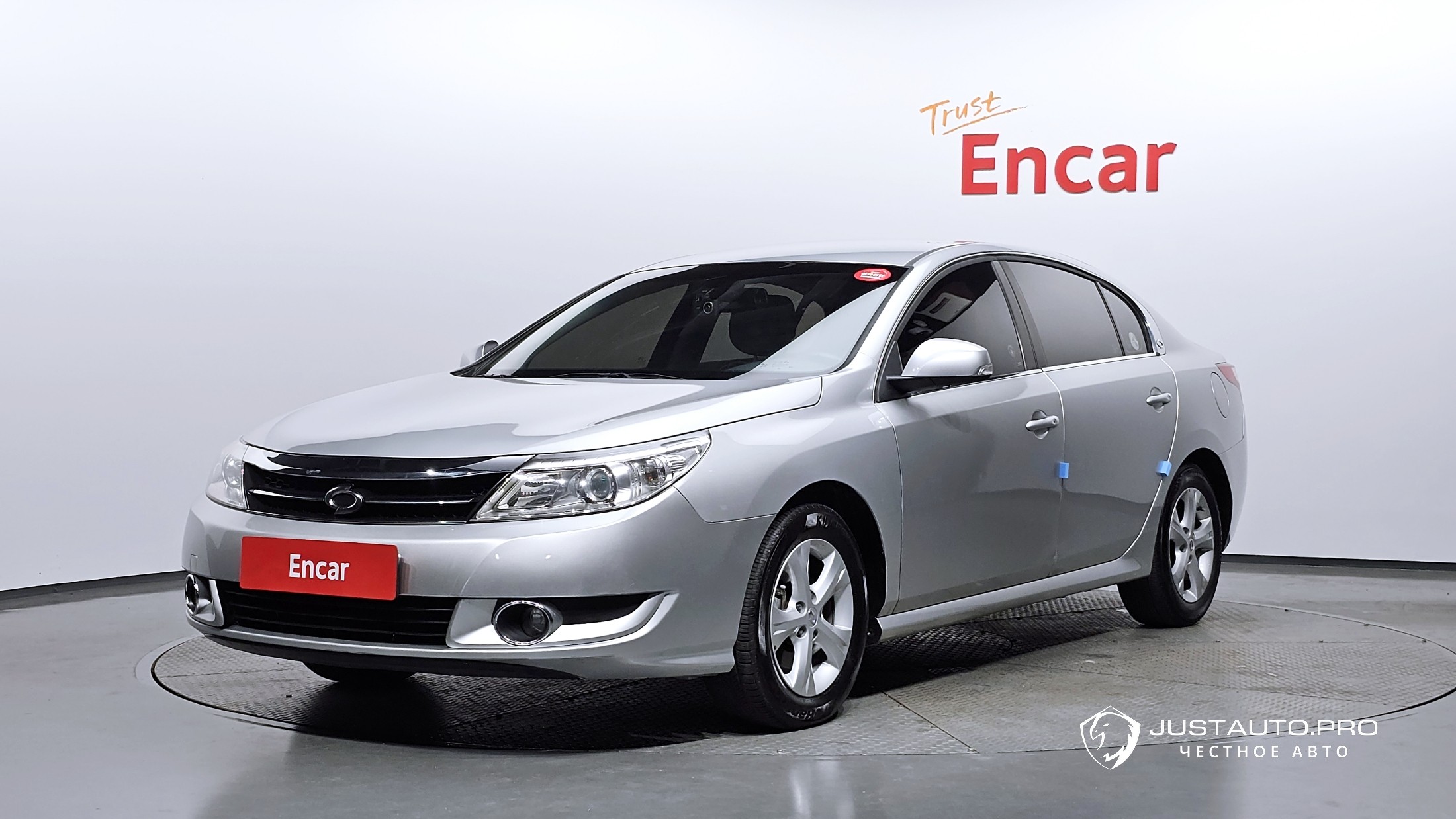 Автомобиль Renault-KoreaSamsung SM5 