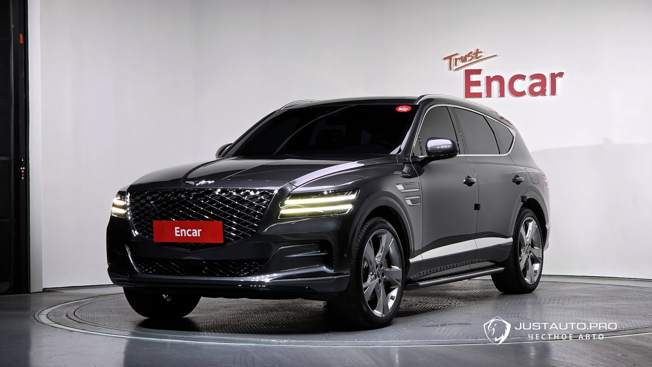 Автомобиль Genesis GV80