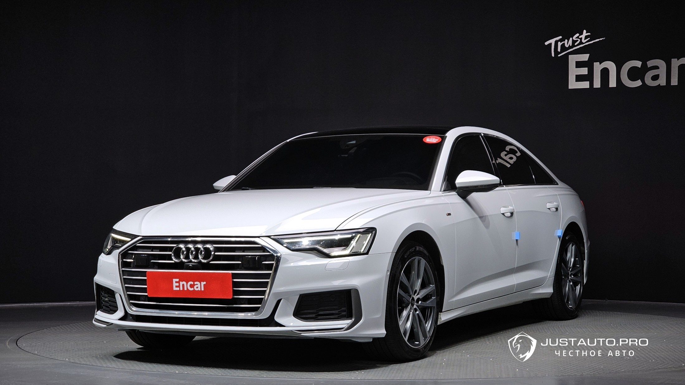 Автомобиль Audi A6