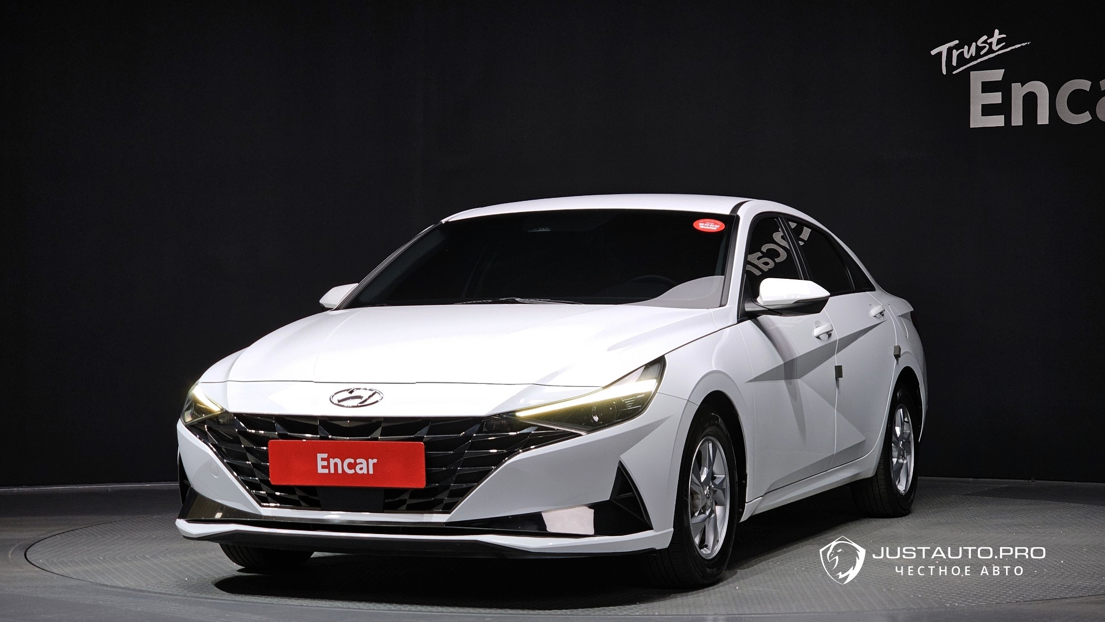 Автомобиль Hyundai AVANTE