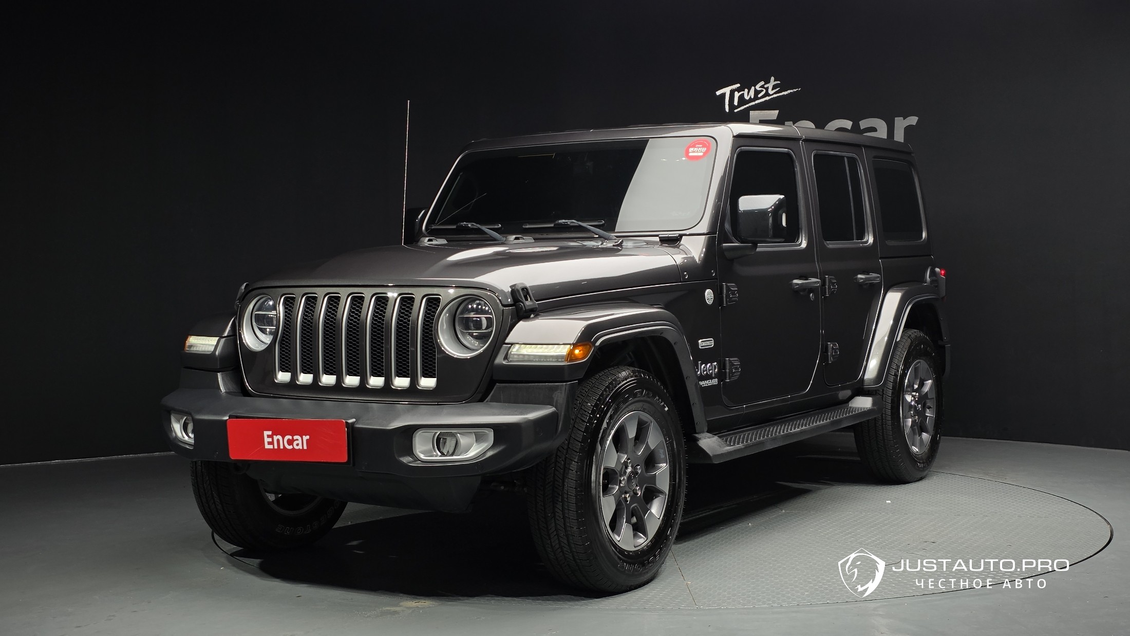 Автомобиль Jeep Wrangler