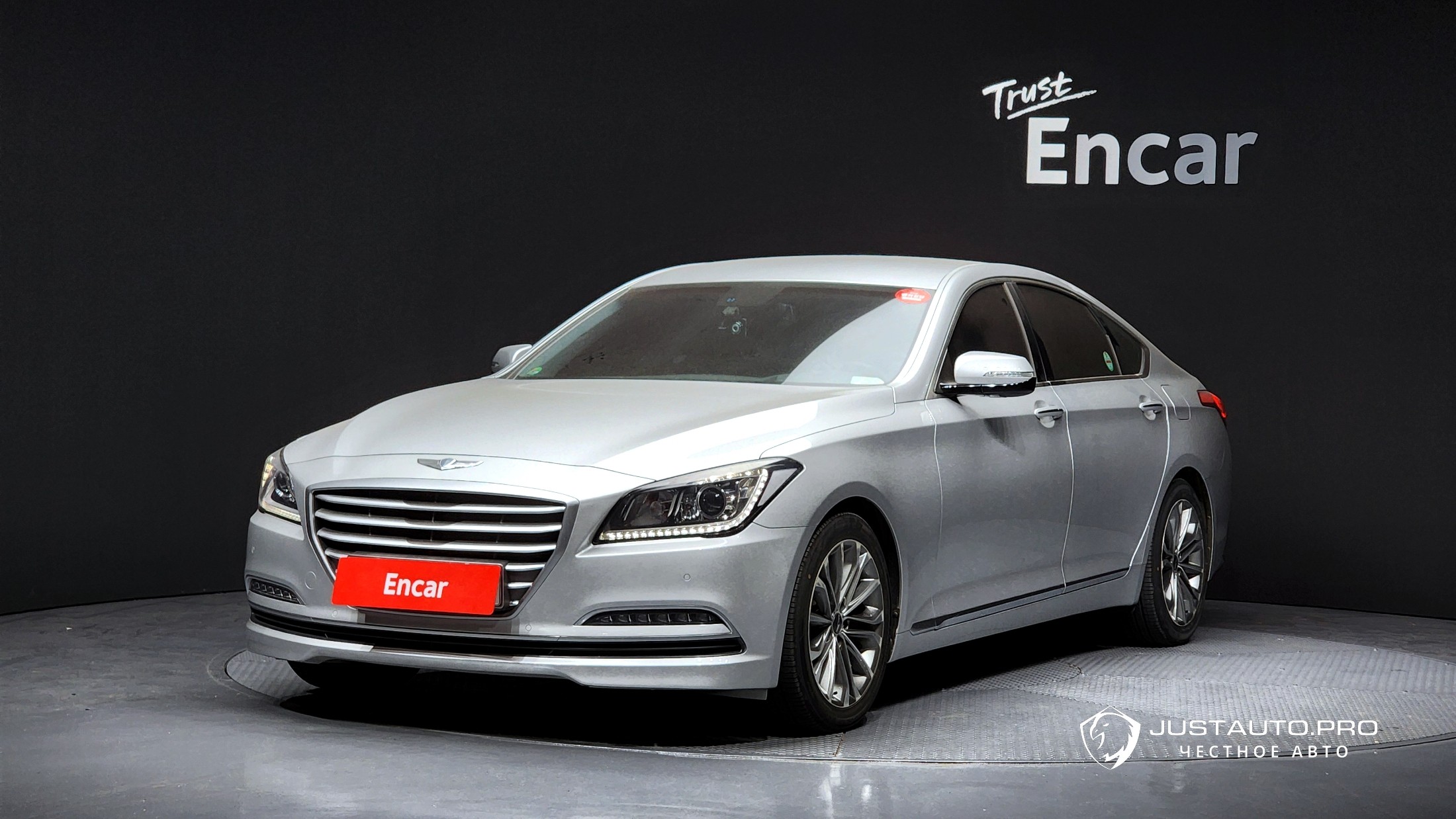 Автомобиль Hyundai Genesis