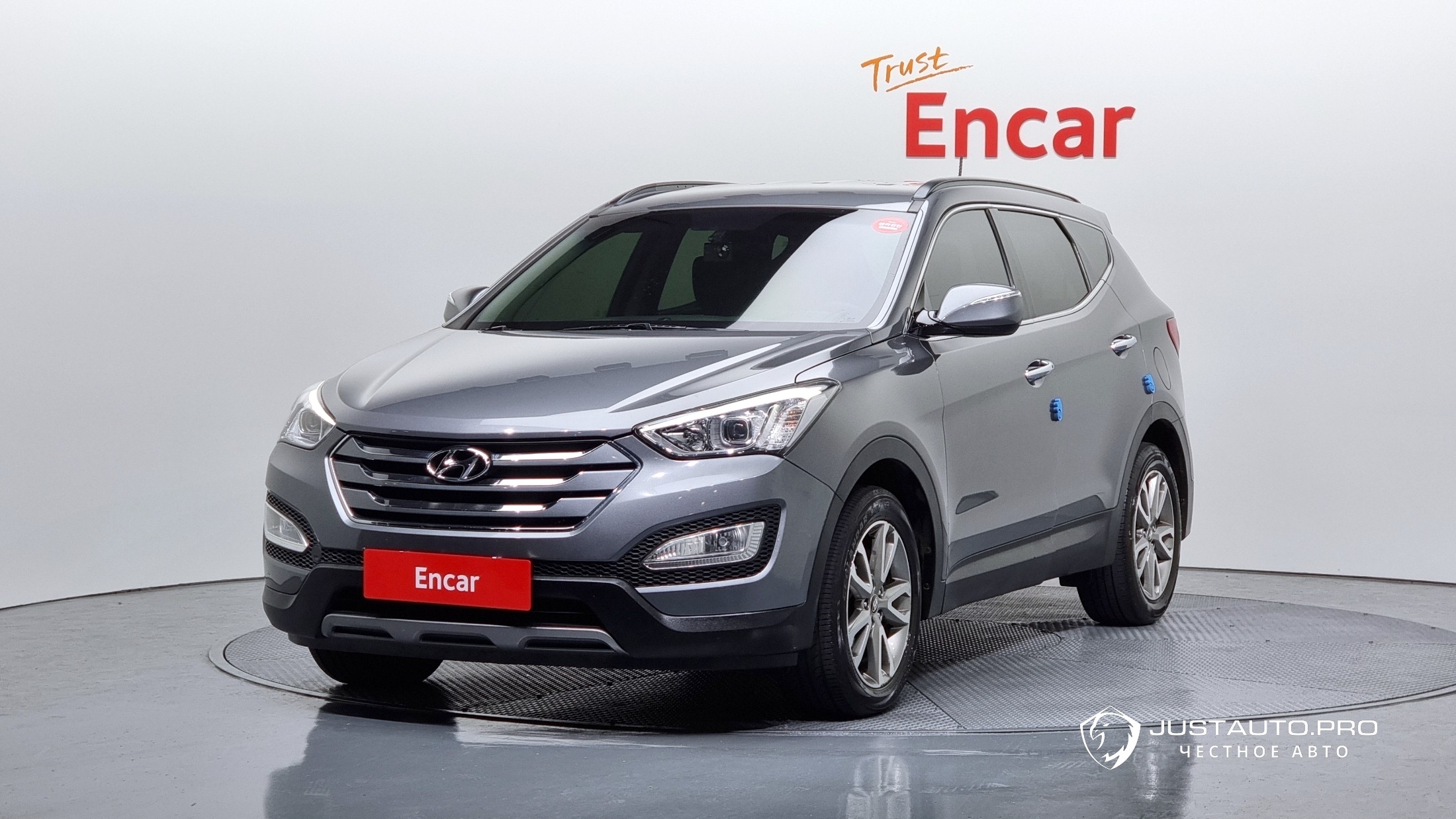 Автомобиль Hyundai Santafe