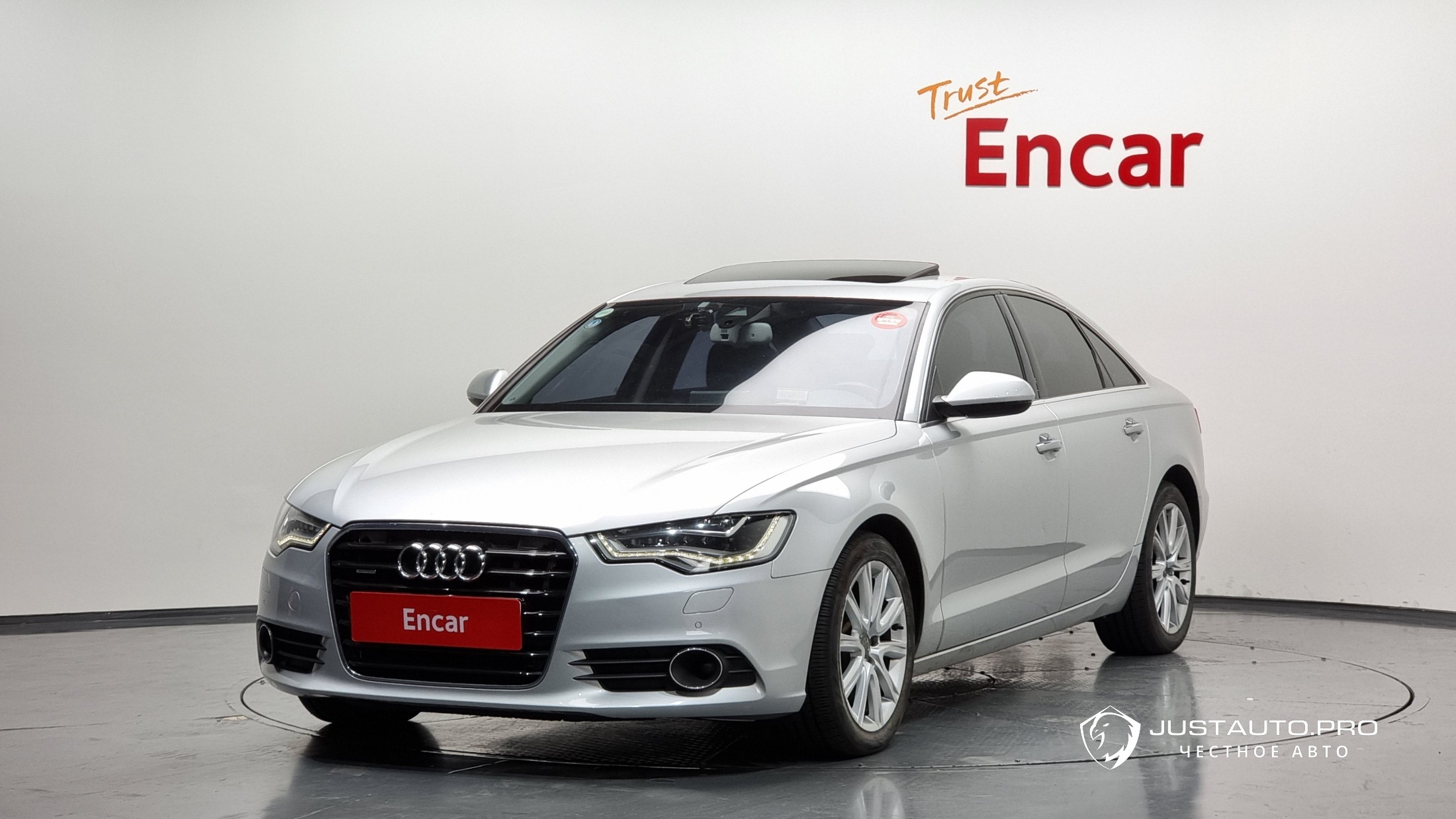 Автомобиль Audi A6