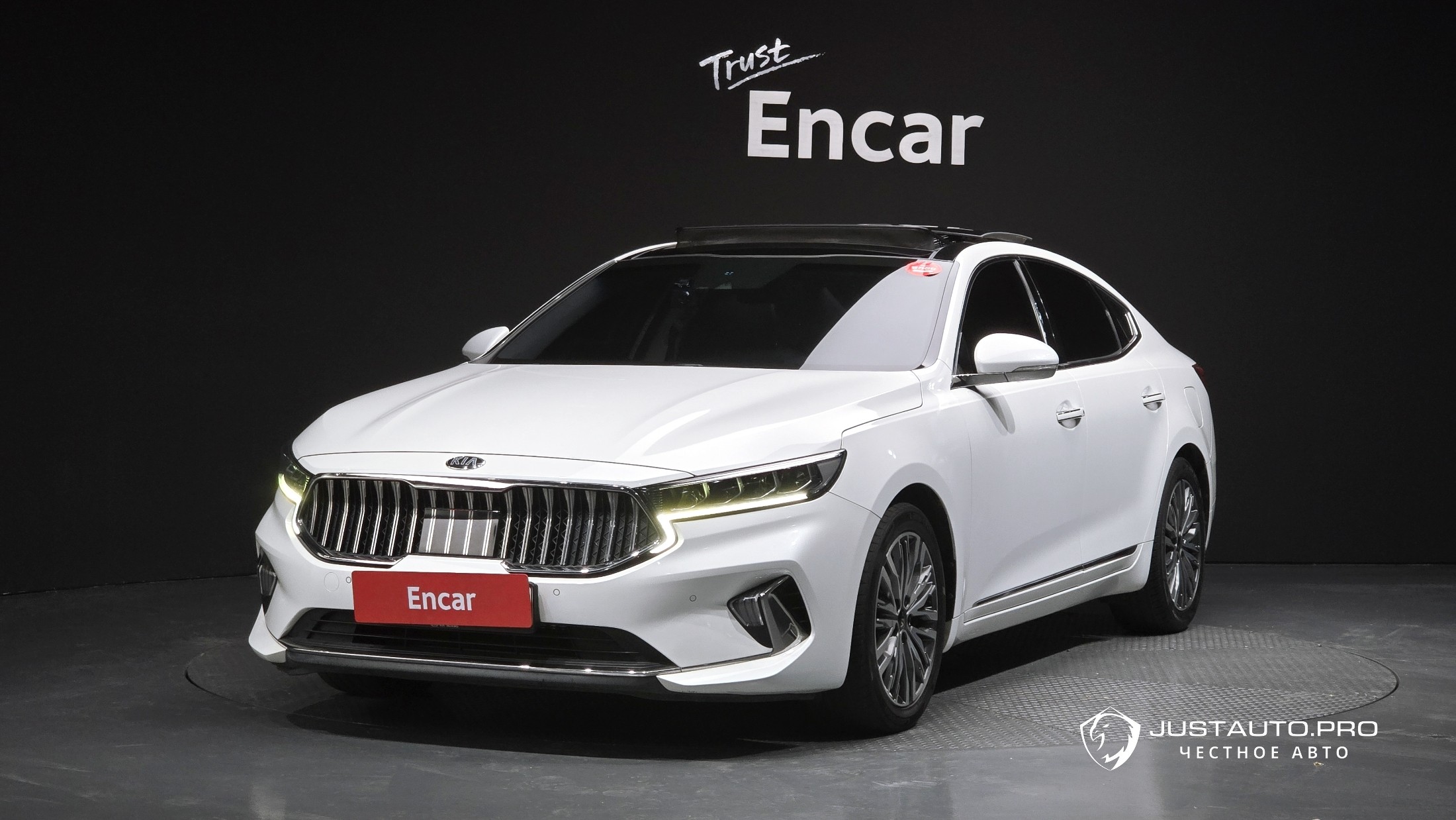 Автомобиль Kia K7