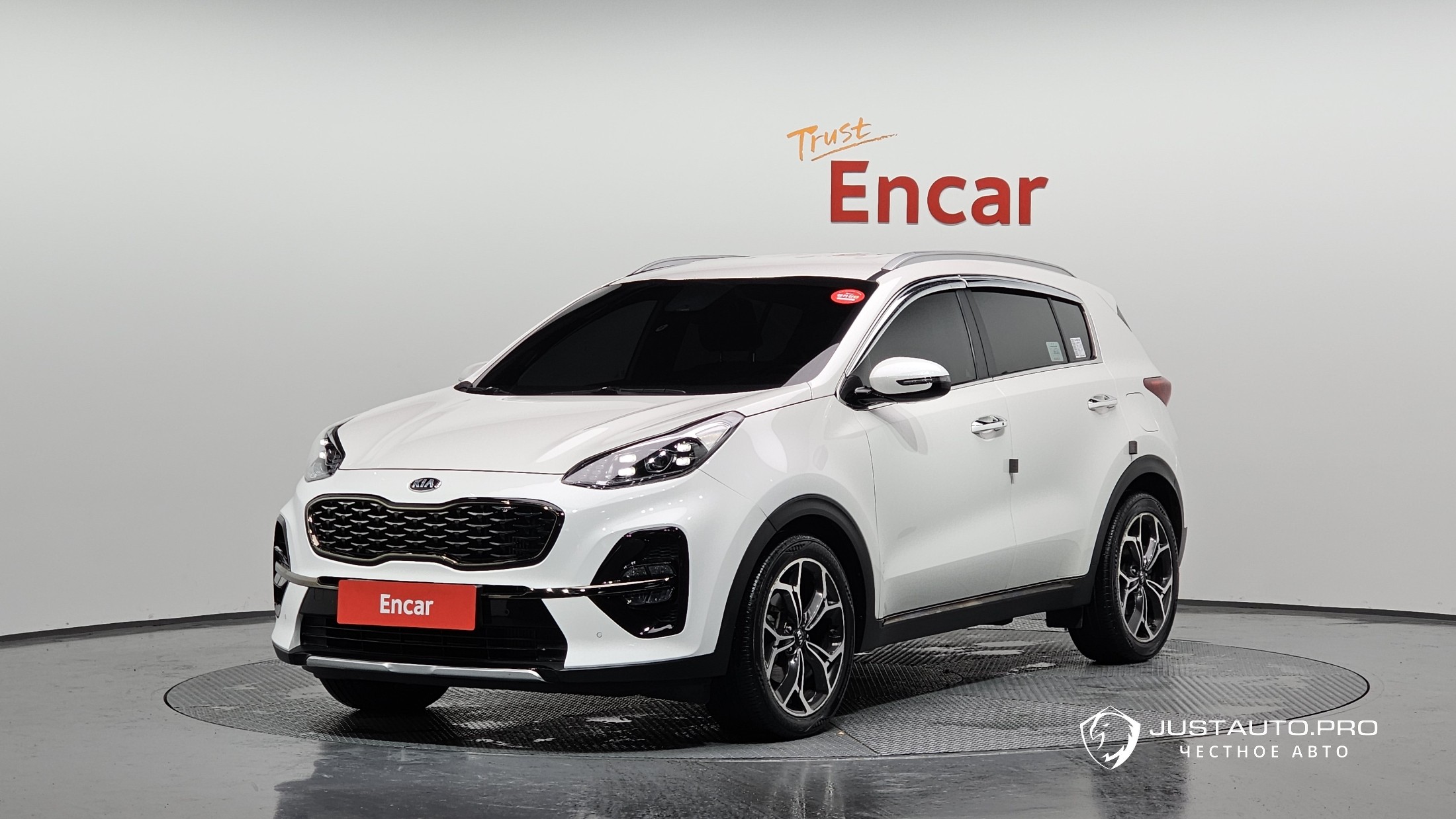 Автомобиль Kia Sportage