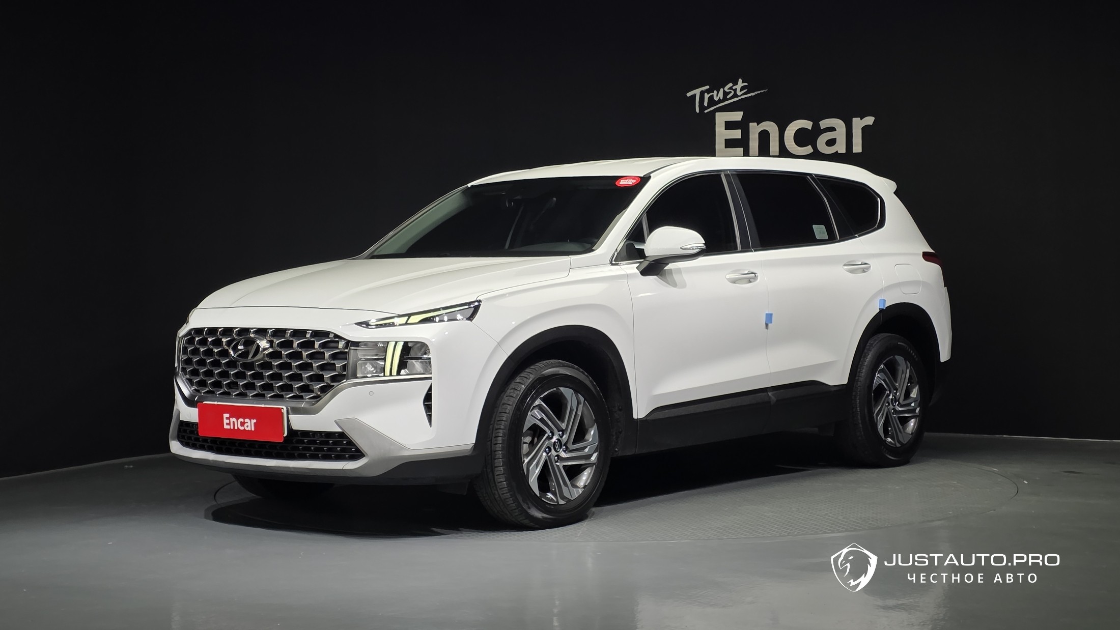 Автомобиль Hyundai Santafe