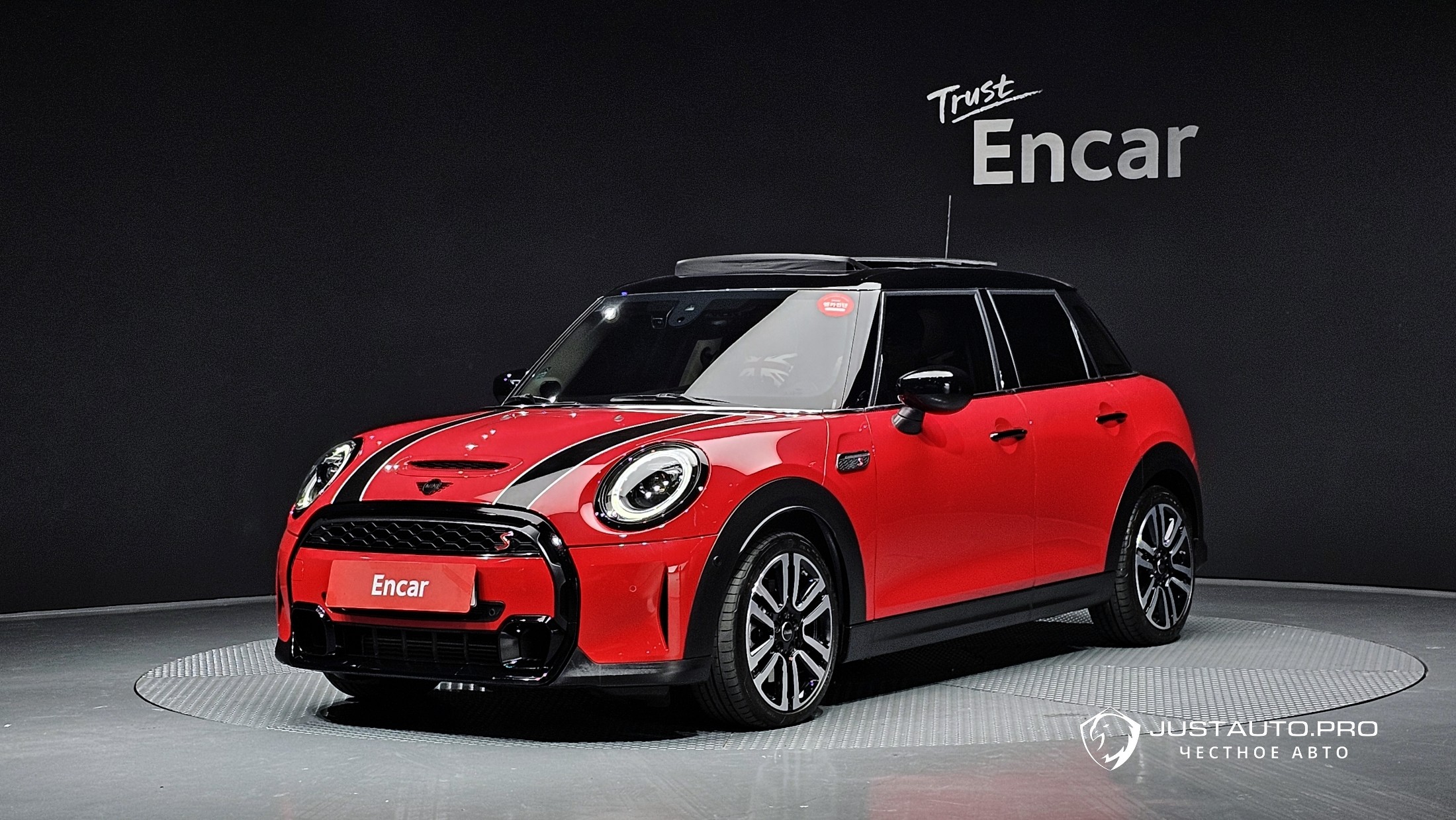 Автомобиль Mini Cooper