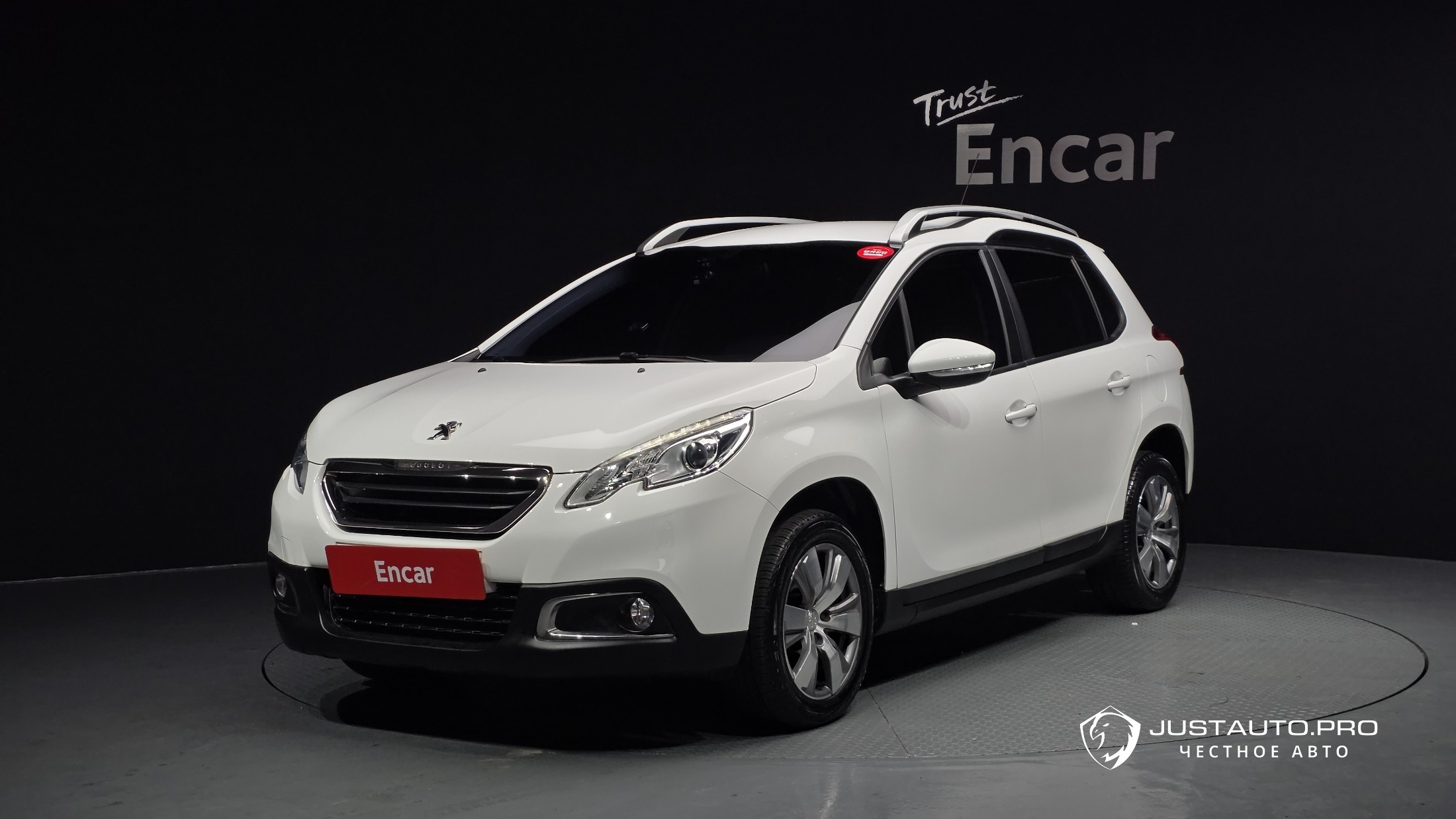 Автомобиль Peugeot 2008