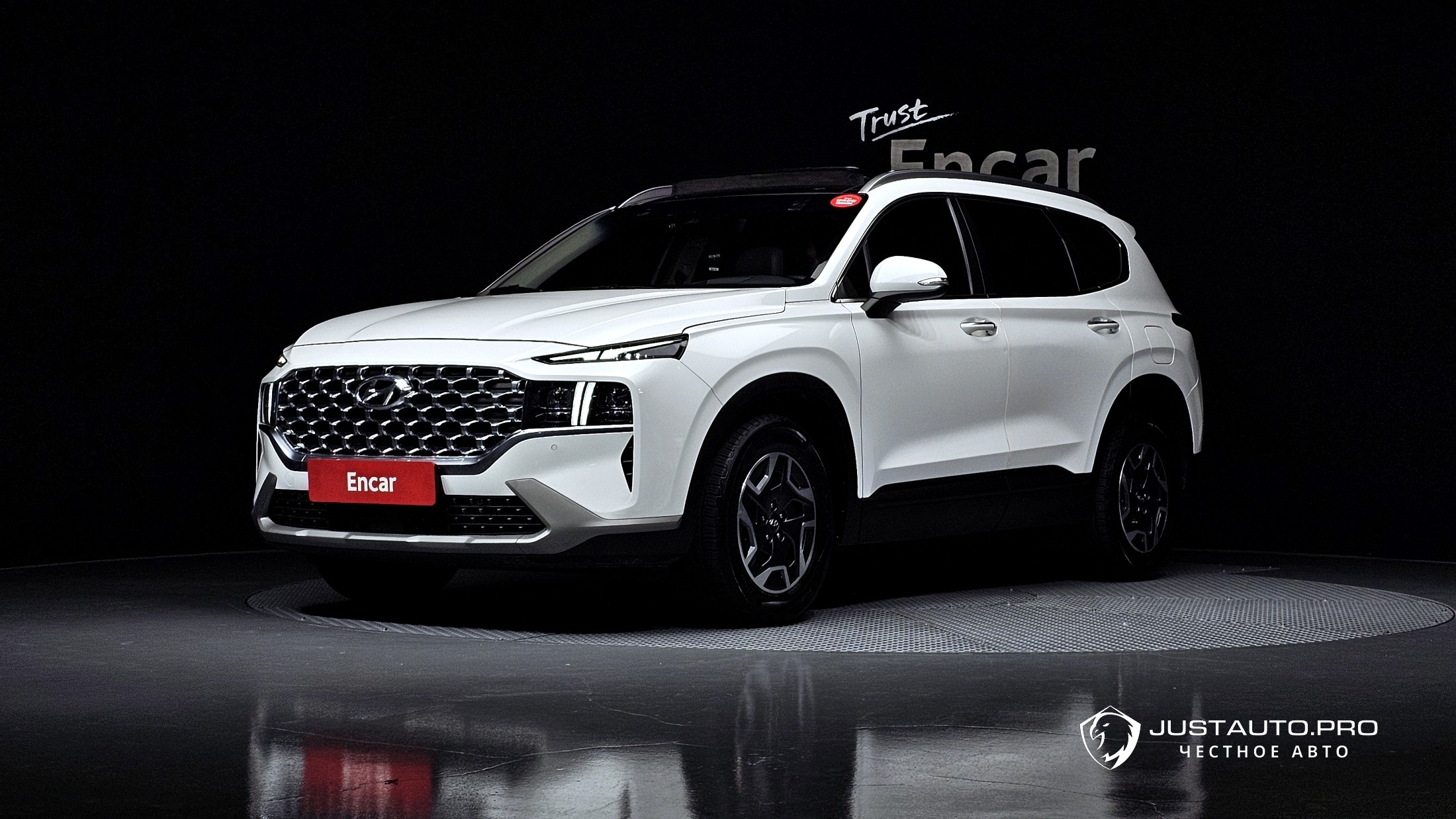 Автомобиль Hyundai Santafe