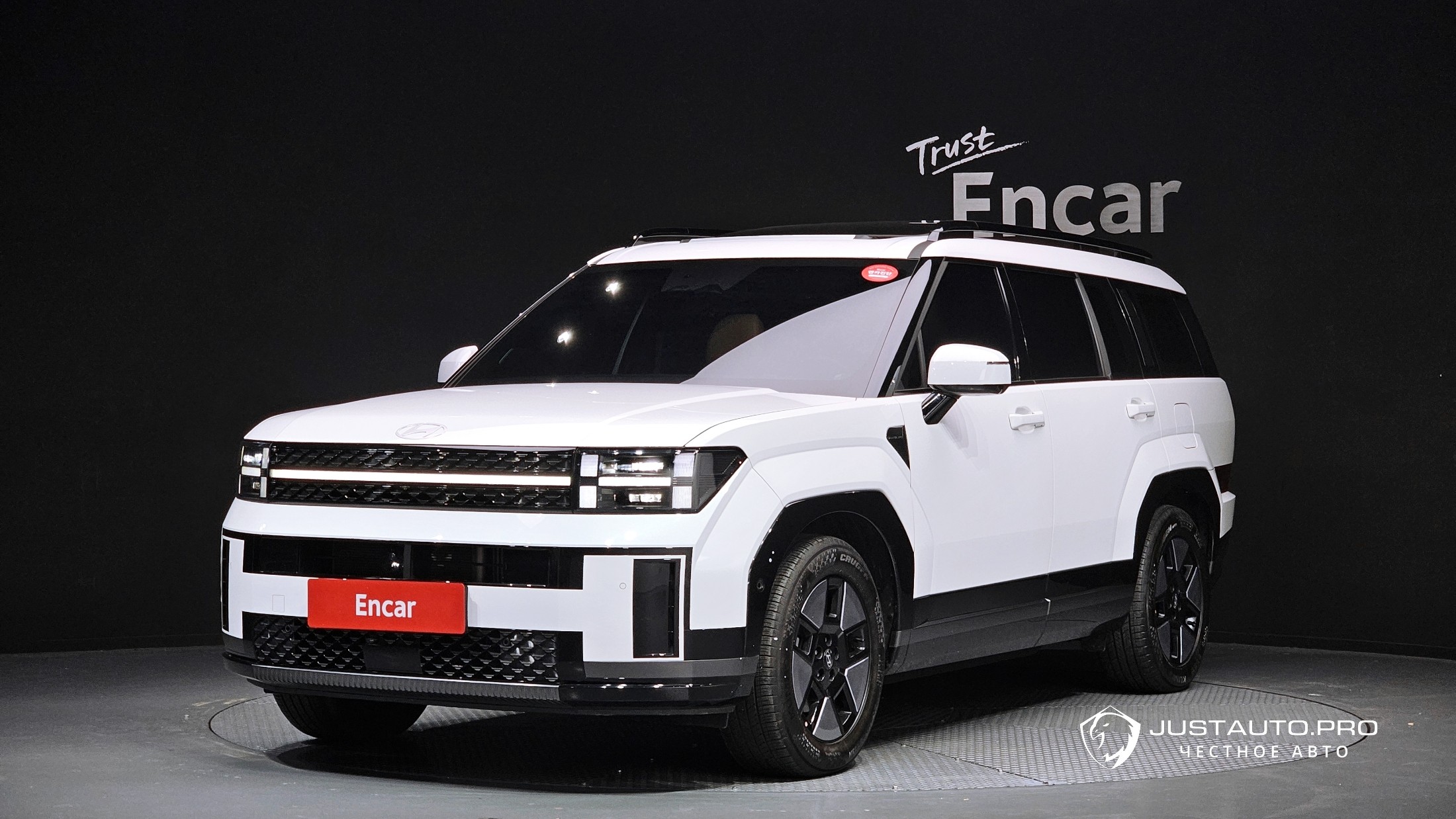 Автомобиль Hyundai Santafe