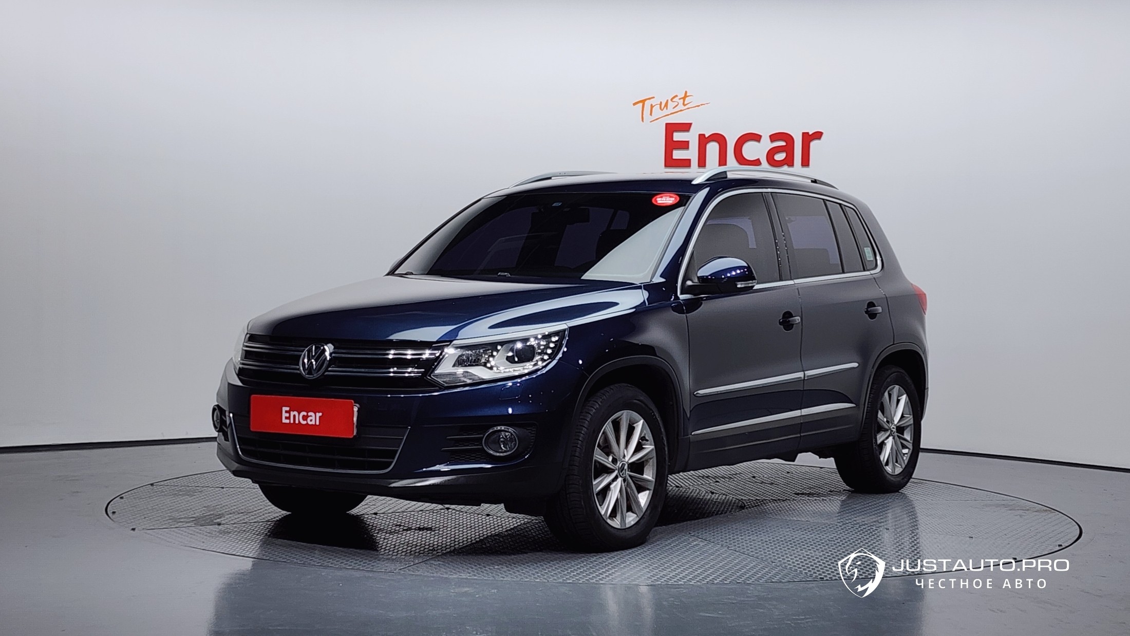 Автомобиль Volkswagen Tiguan
