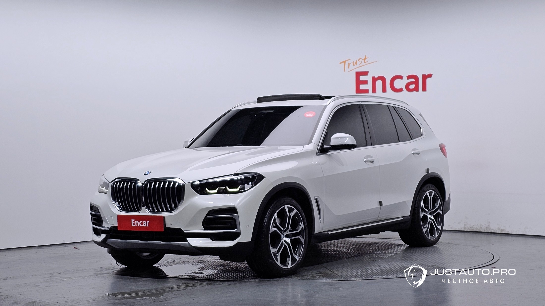 Автомобиль BMW X5