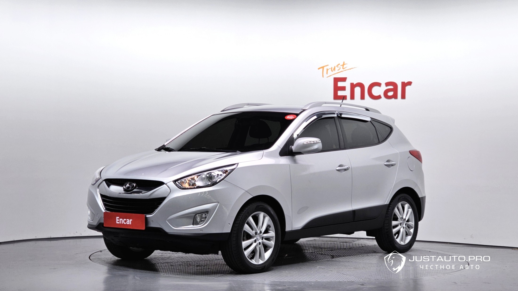 Автомобиль Hyundai Tucson